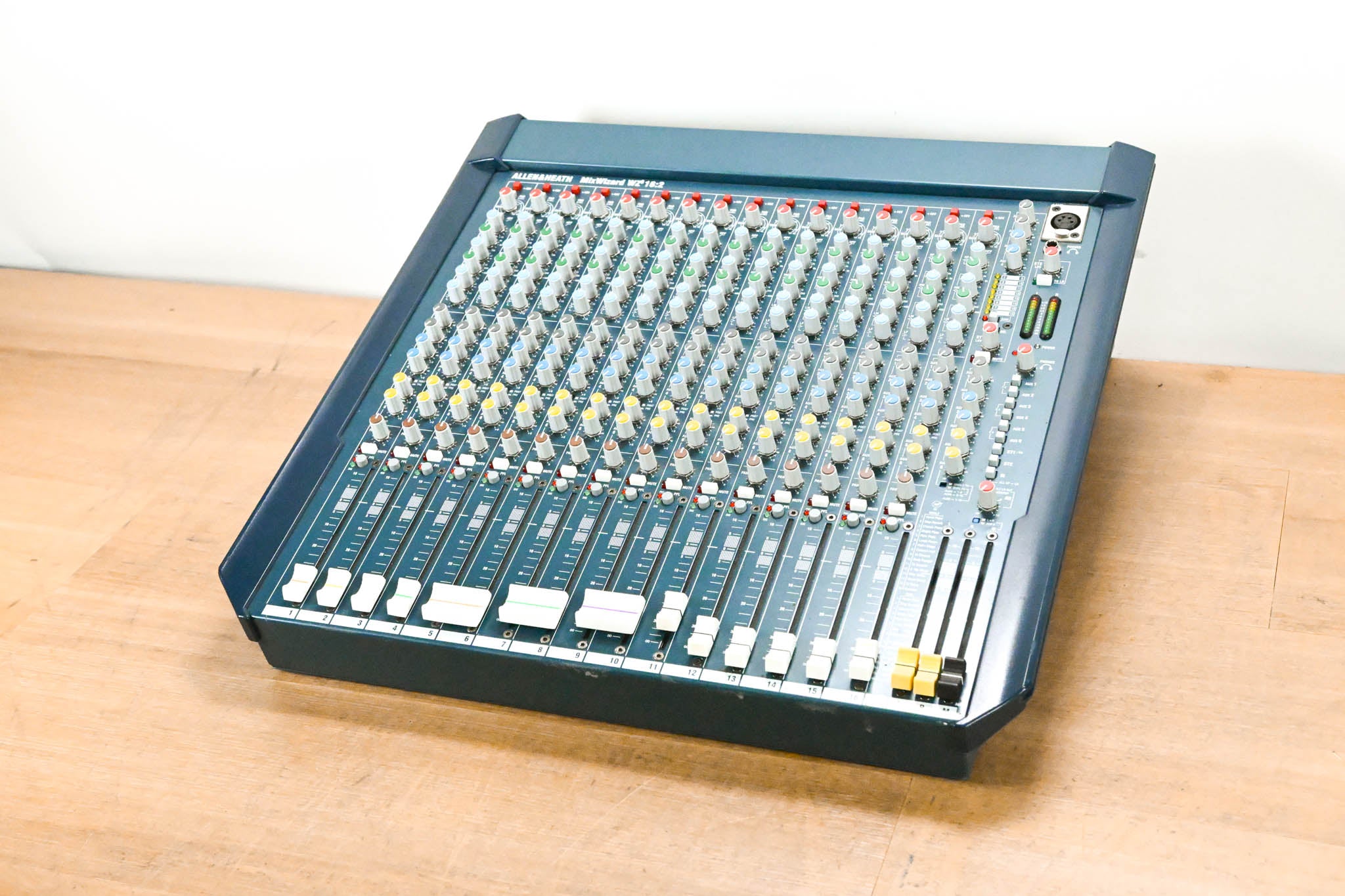 Allen & Heath MixWizard WZ3 16:2 16-Channel Analog Mixer