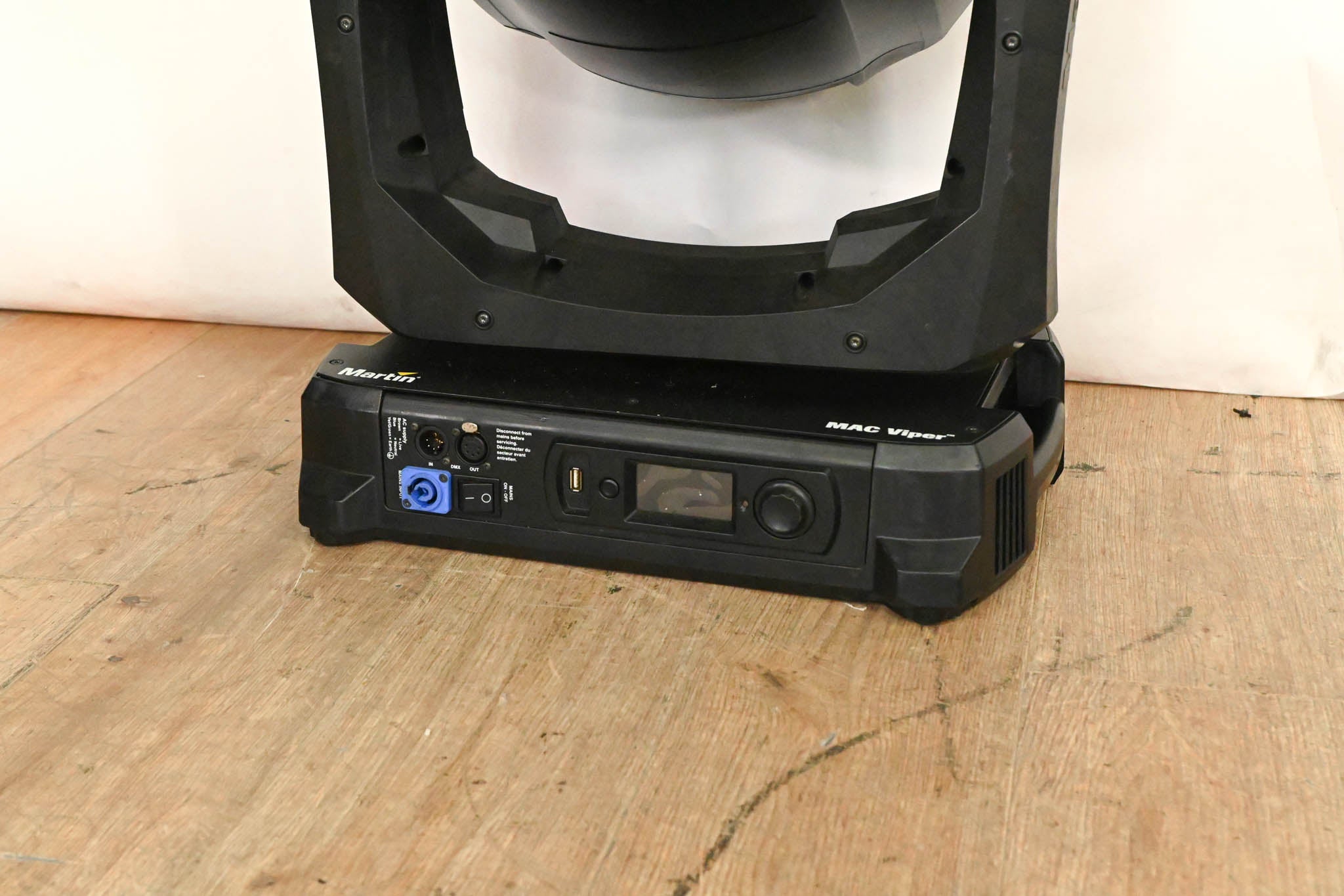 Martin MAC Viper Profile High Output Discharge-Based Moving Light