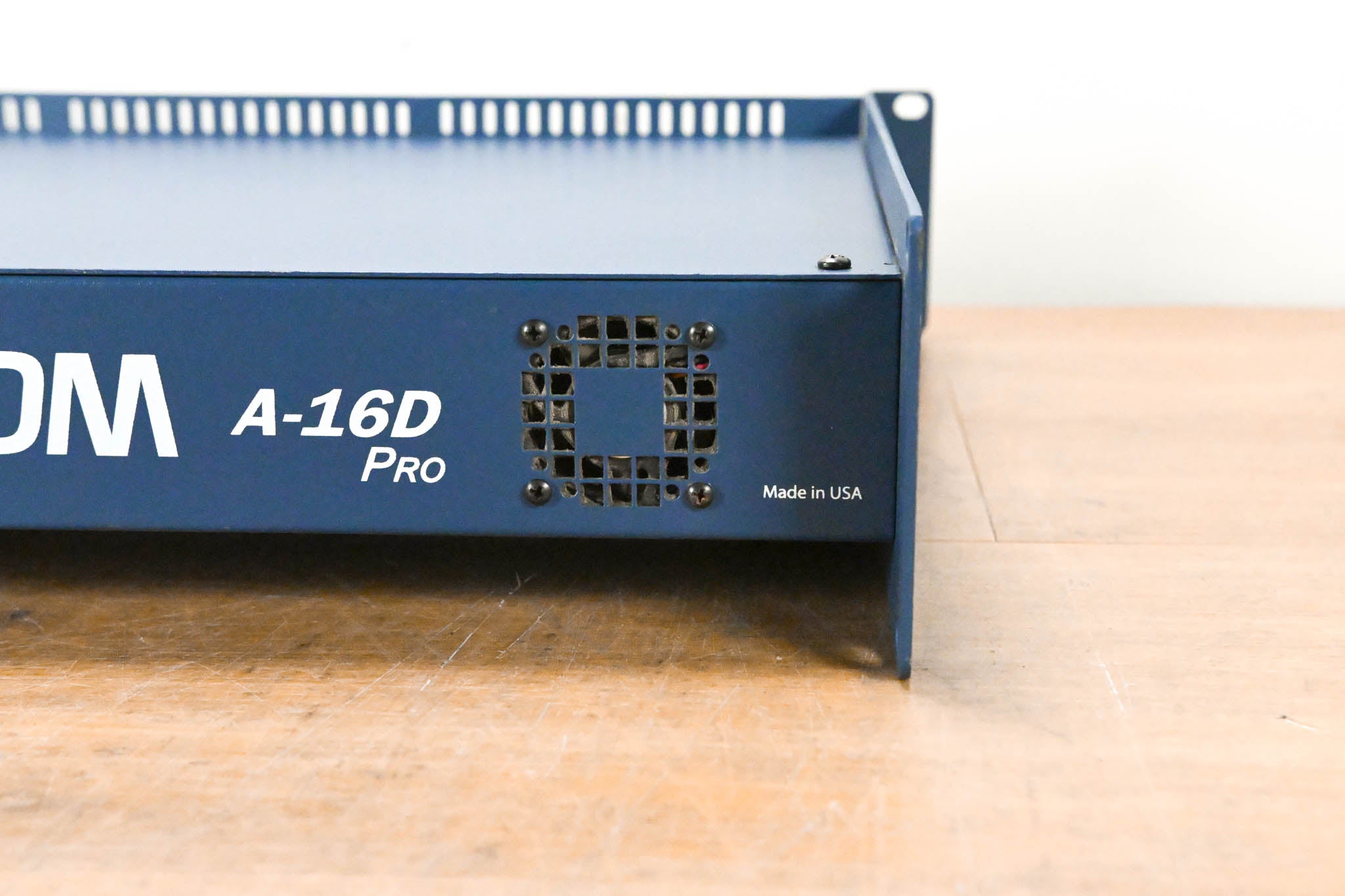 Aviom A-16D Pro A-Net Distributor