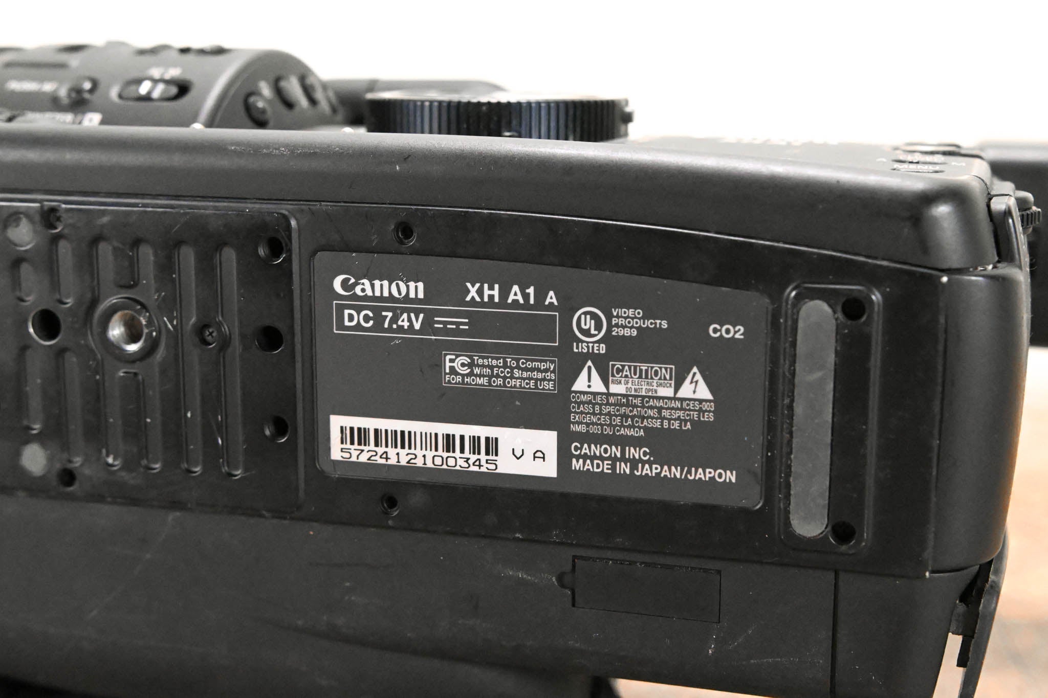 Canon XH-A1 3CCD 1080i HDV Camcorder