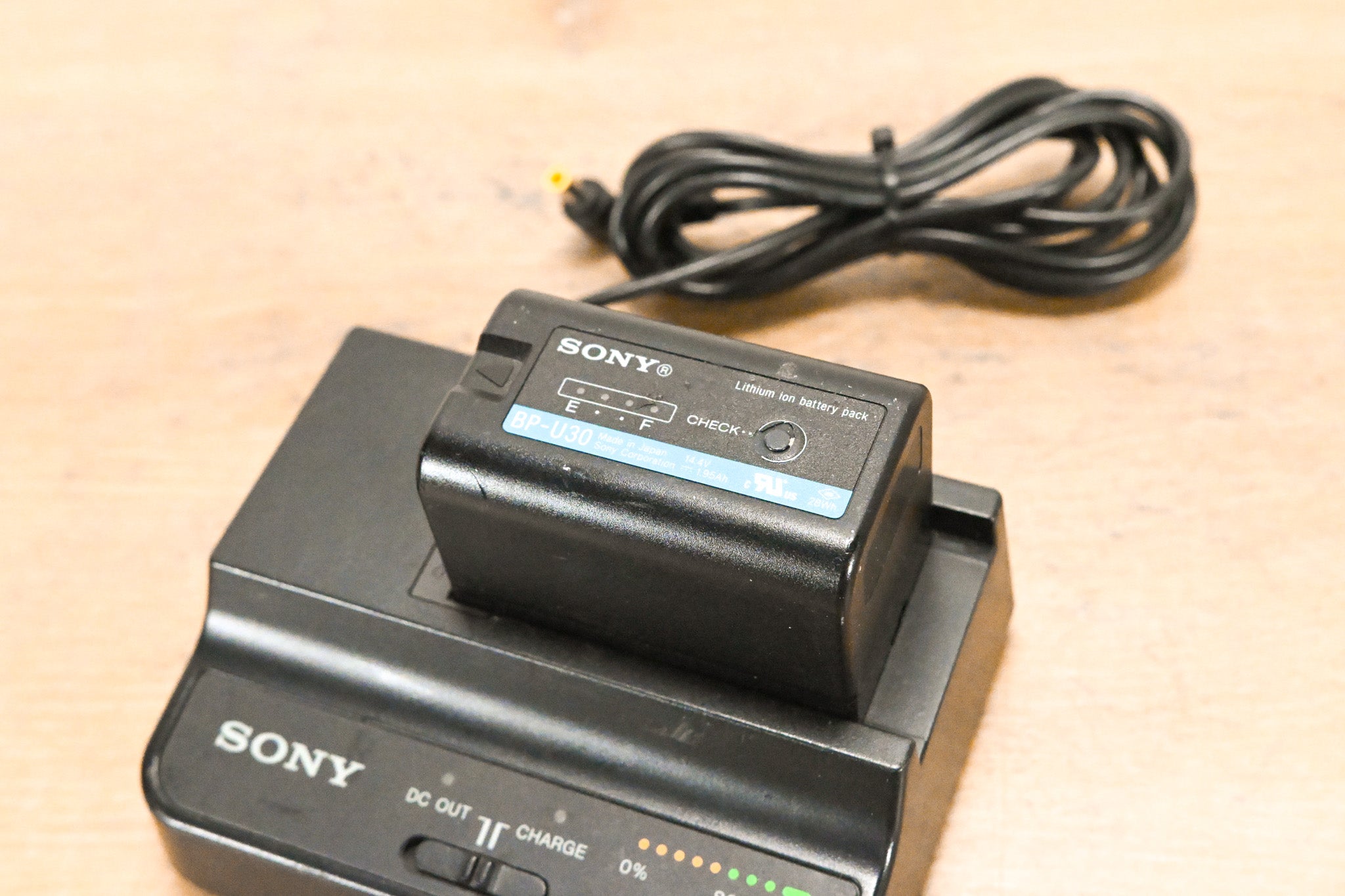 Sony BC-U1 AC Adapter/Charger with BP-U30 Battery (NO POWER SUPPLY)