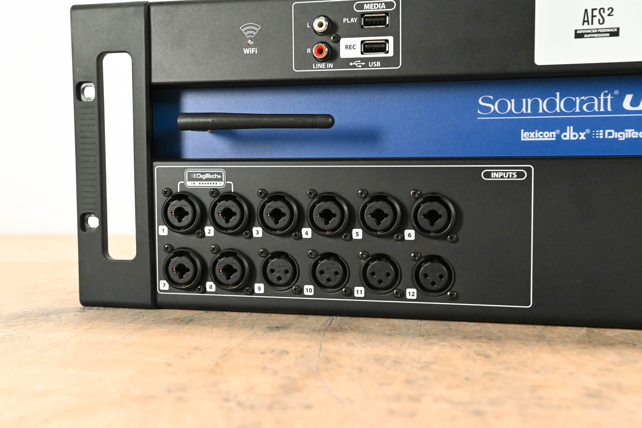 Soundcraft Ui16 16-Input Remote-Controlled Digital Mixer