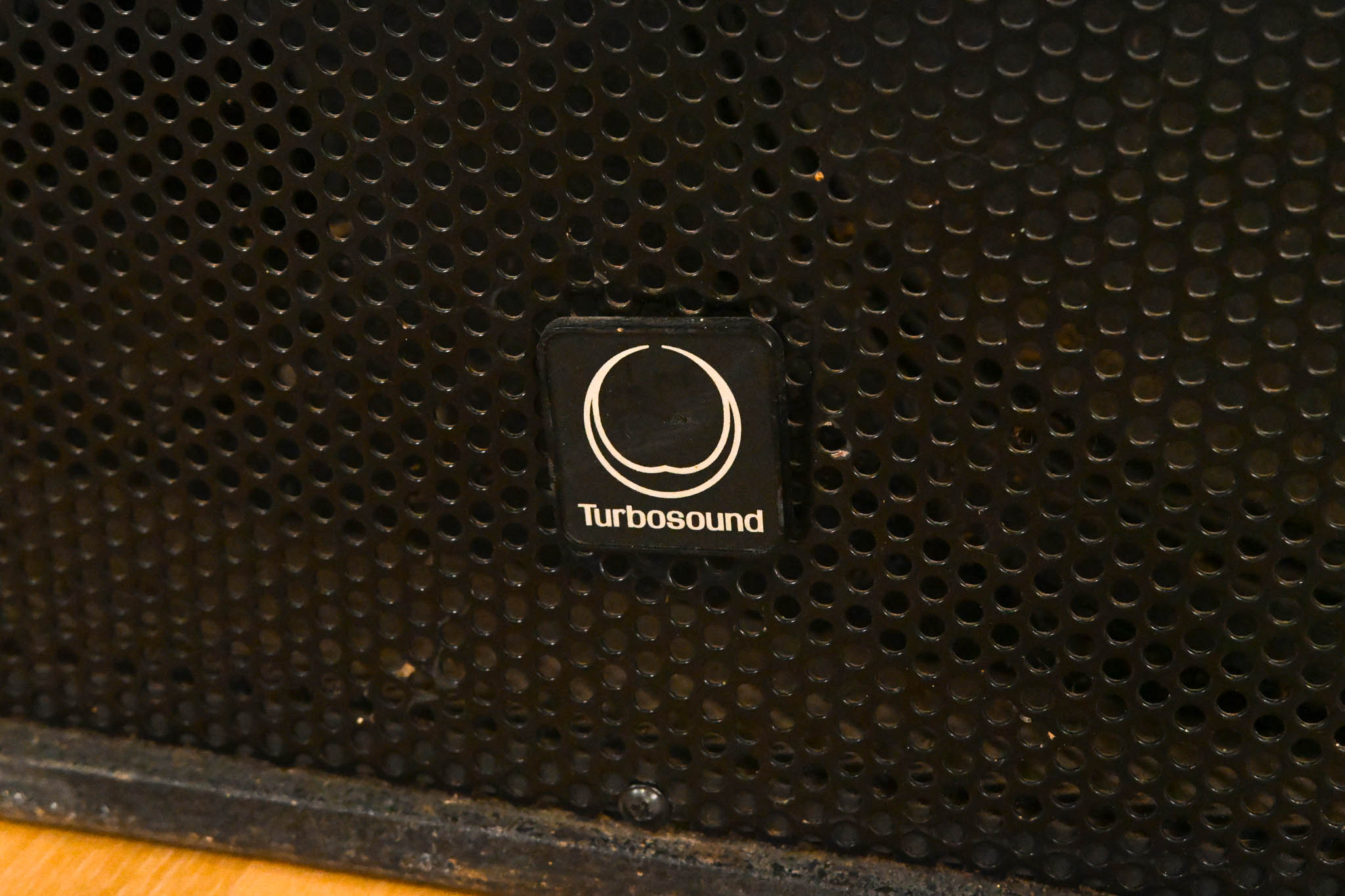 Turbosound TCS-215 Dual 15" Passive Subwoofer