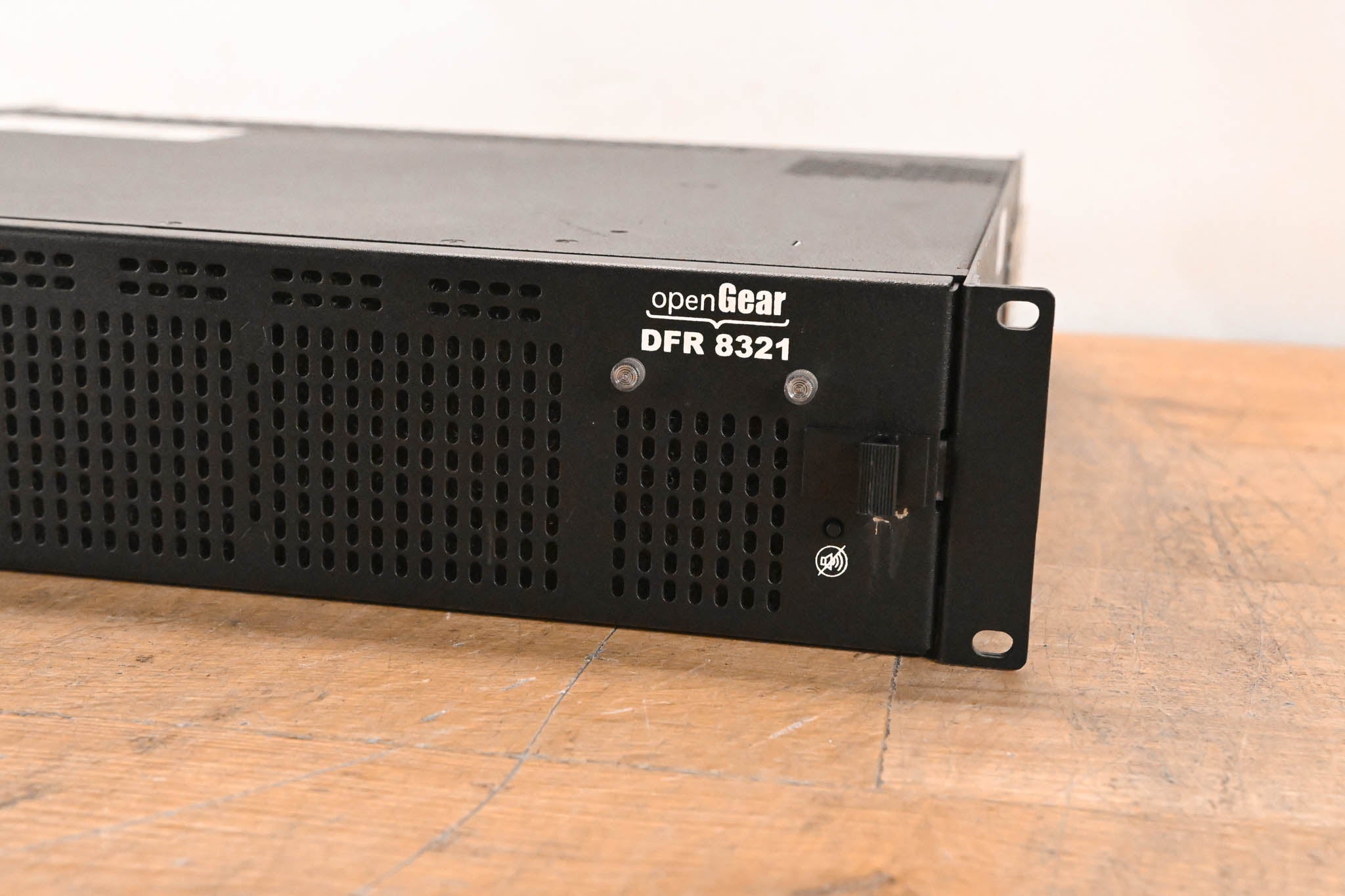 Ross DFR-8321 OpenGear 2RU Module Frame with Cards