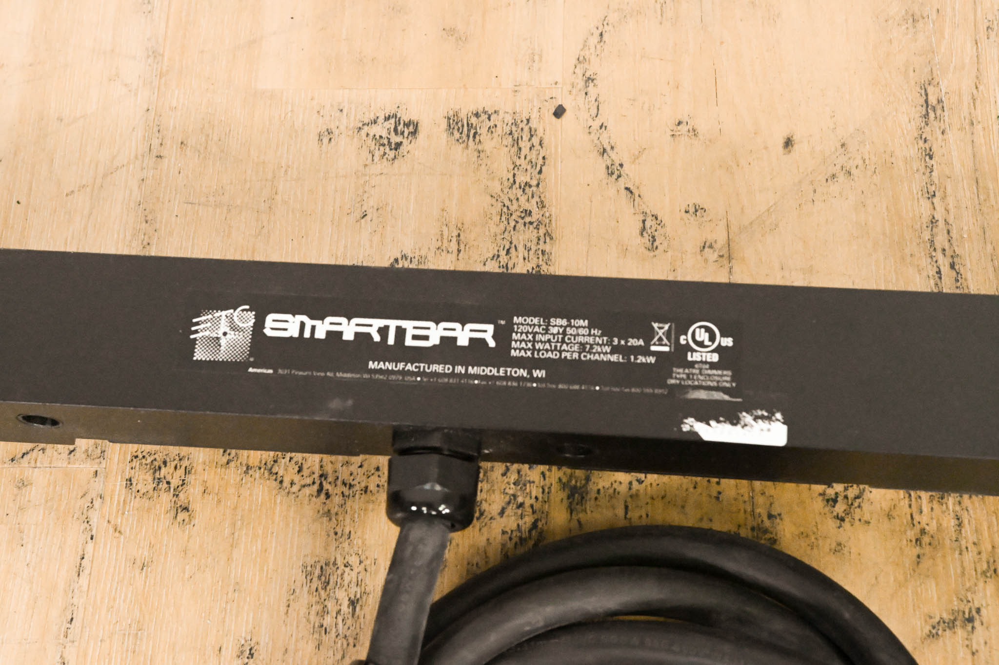 ETC SB6-10M 6 x 10A (1200W) SmartBar with Stage Pin Connectors