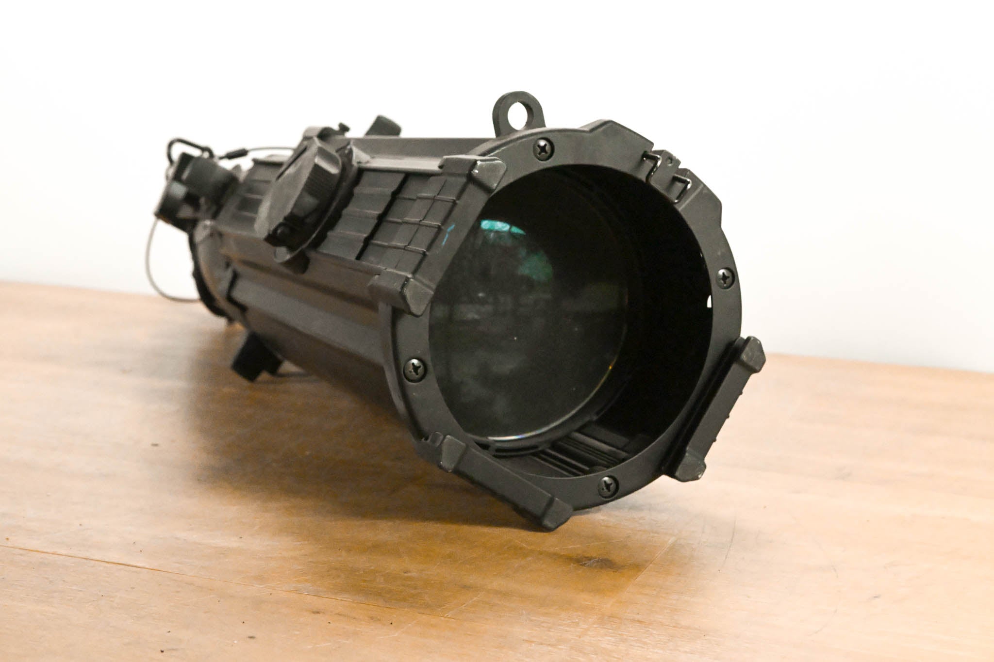 ETC Source Four Zoom 15-30 Degree 750 Ellipsoidal Light