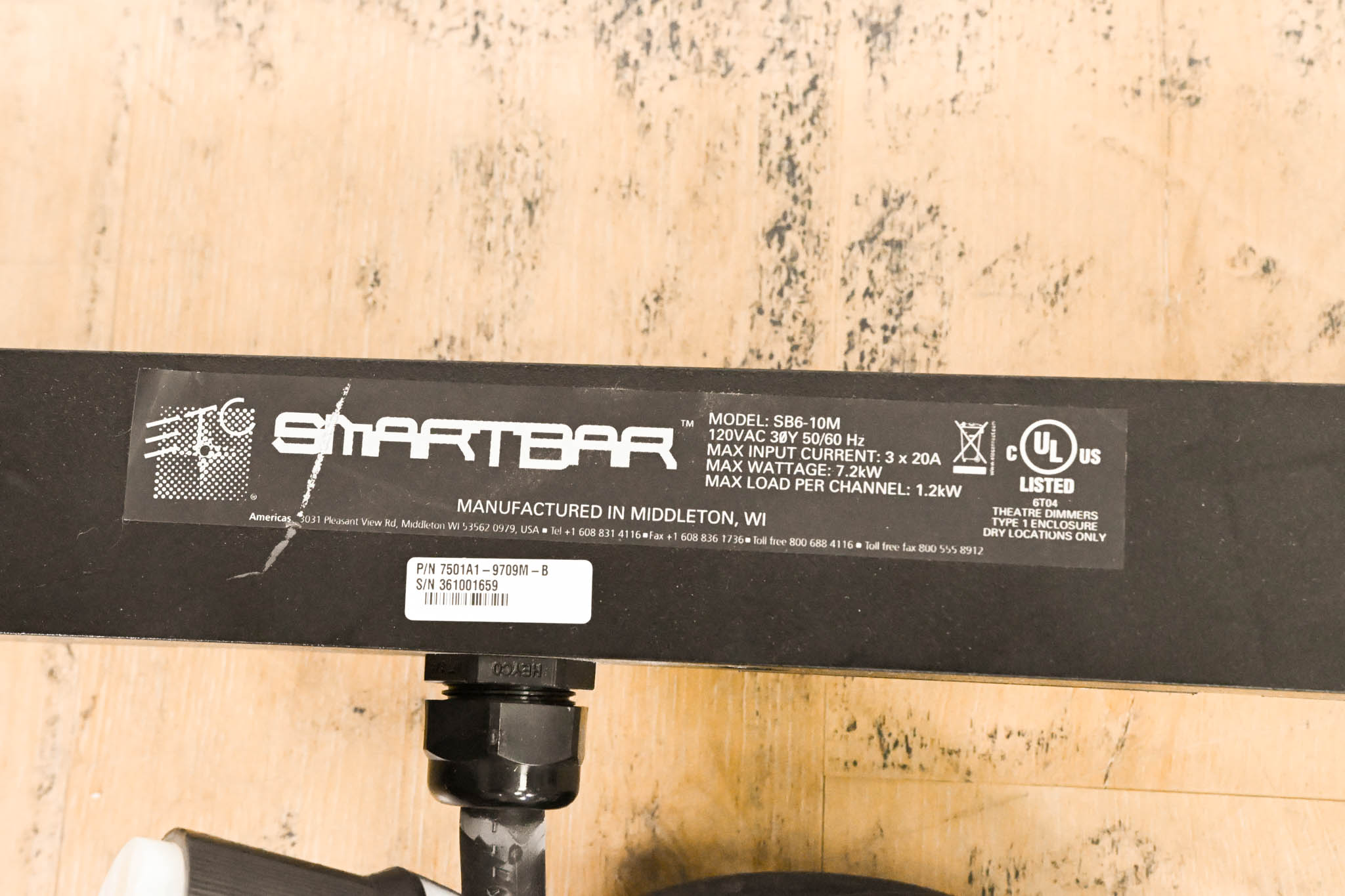 ETC SB6-10M 6 x 10A (1200W) SmartBar with Stage Pin Connectors