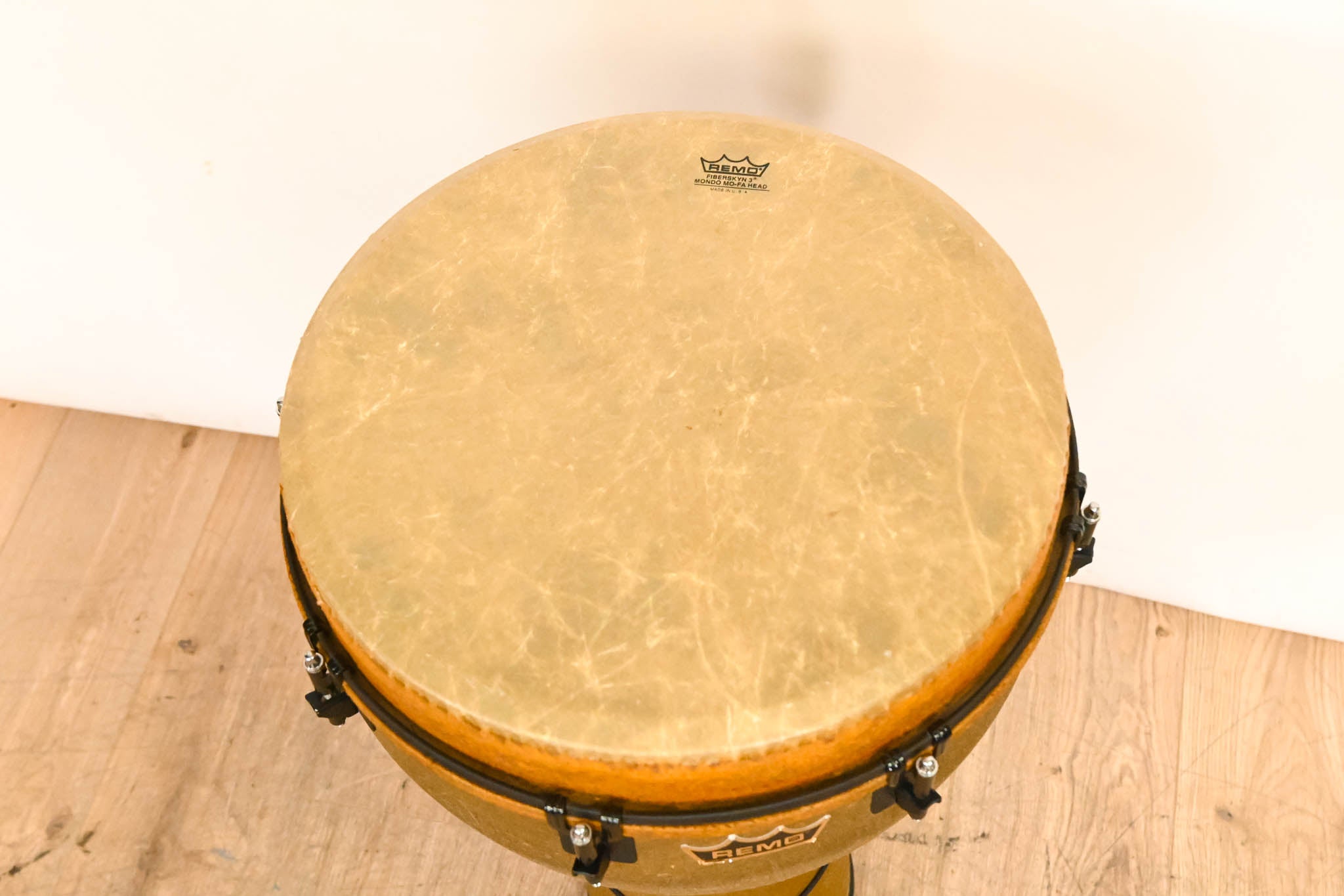 Remo Mondo Djembe - Earth, 16"