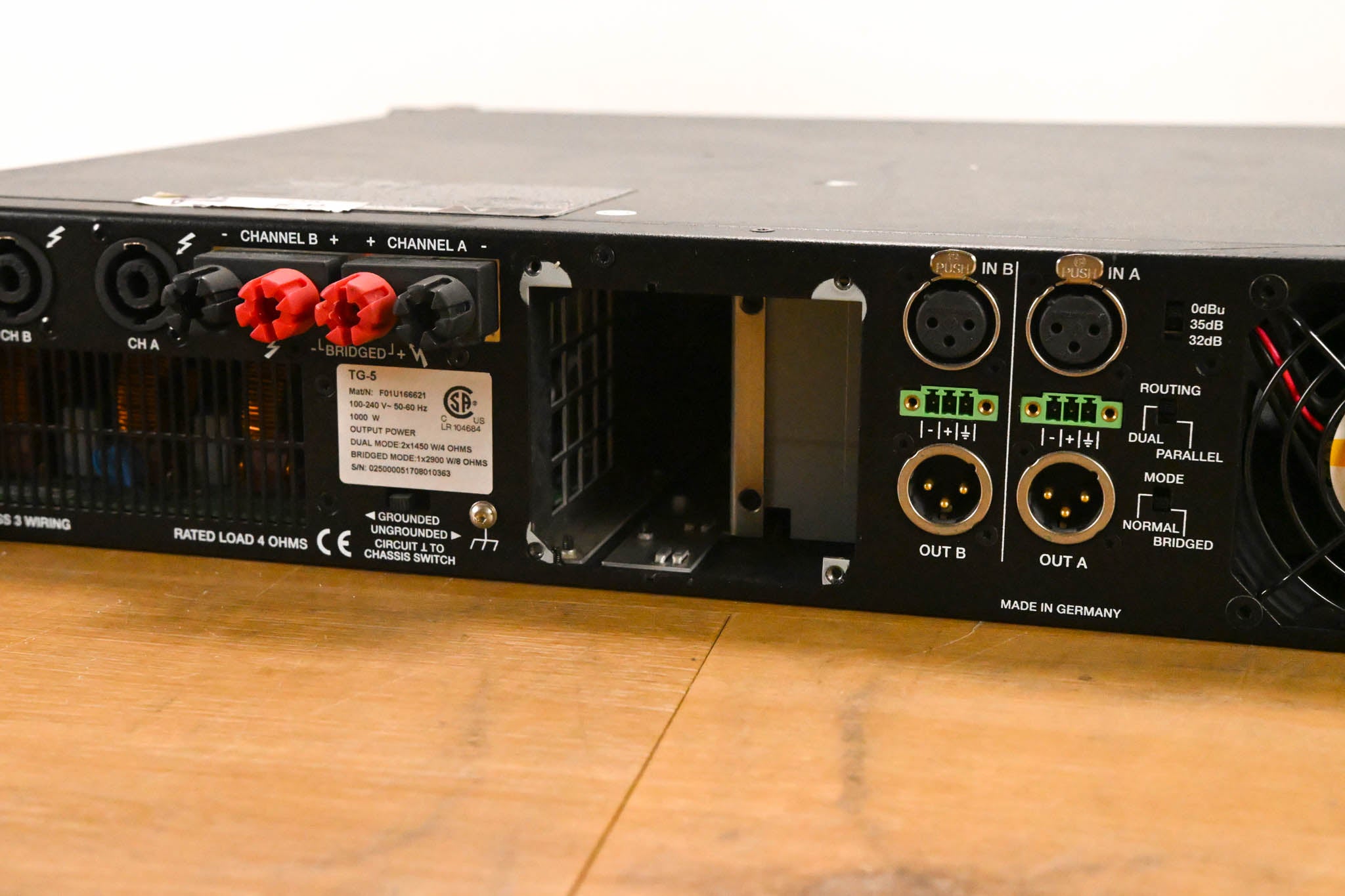 Electro-Voice (EV) TG-5 120V 2-Channel Tour Grade Power Amplifier