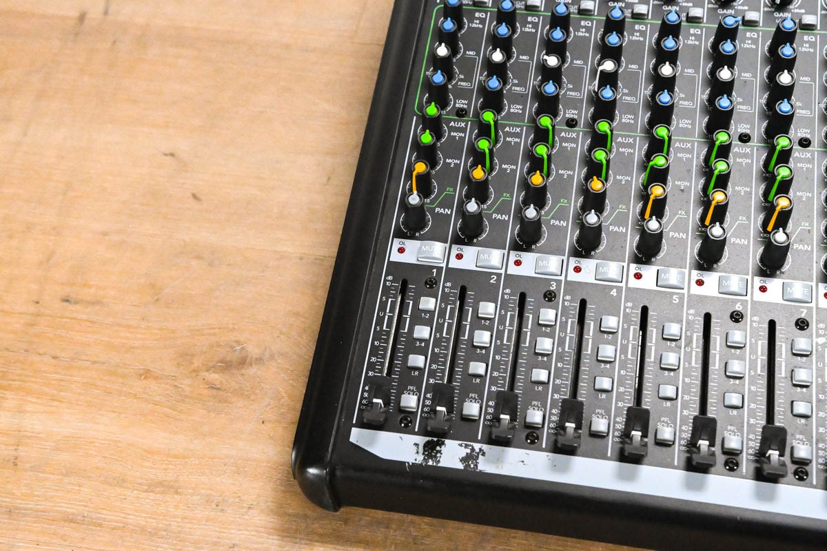 Mackie ProFX22v2 22-Channel Audio Mixer with USB and Effects