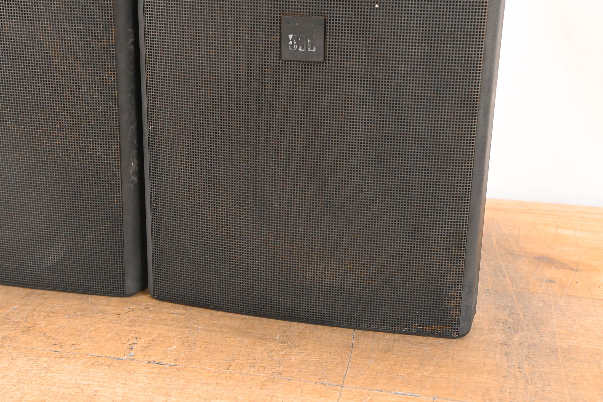 JBL Control 28 2-Way 8" Indoor/Outdoor Speaker (PAIR)