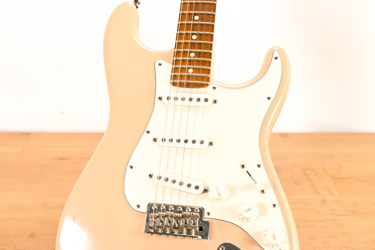 Fender Highway One Strat 2008 Beige / Light Tan Rosewood (Modified)
