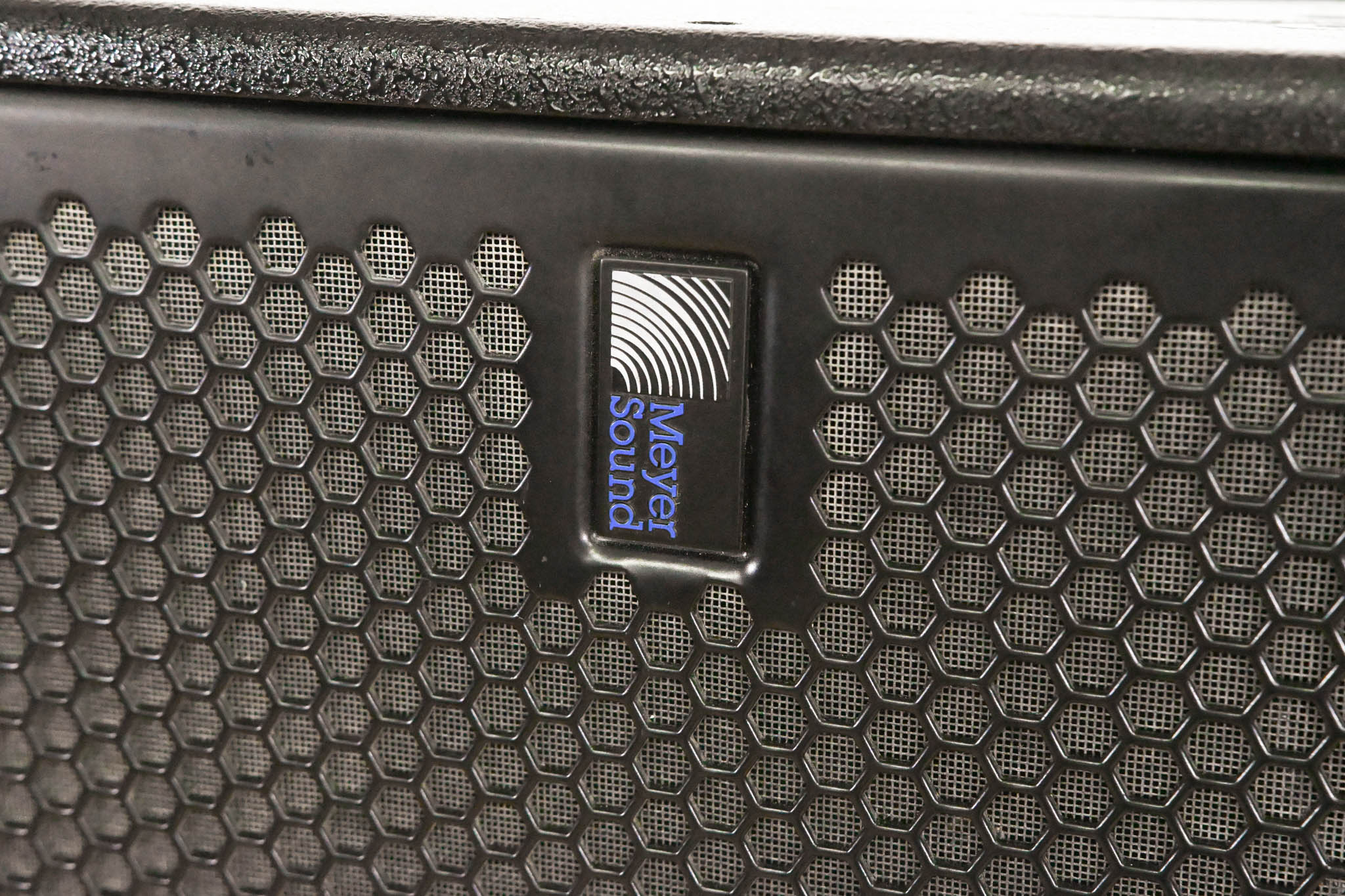 Meyer Sound 700-HP UltraHigh-Power Dual 18" Powered Subwoofer