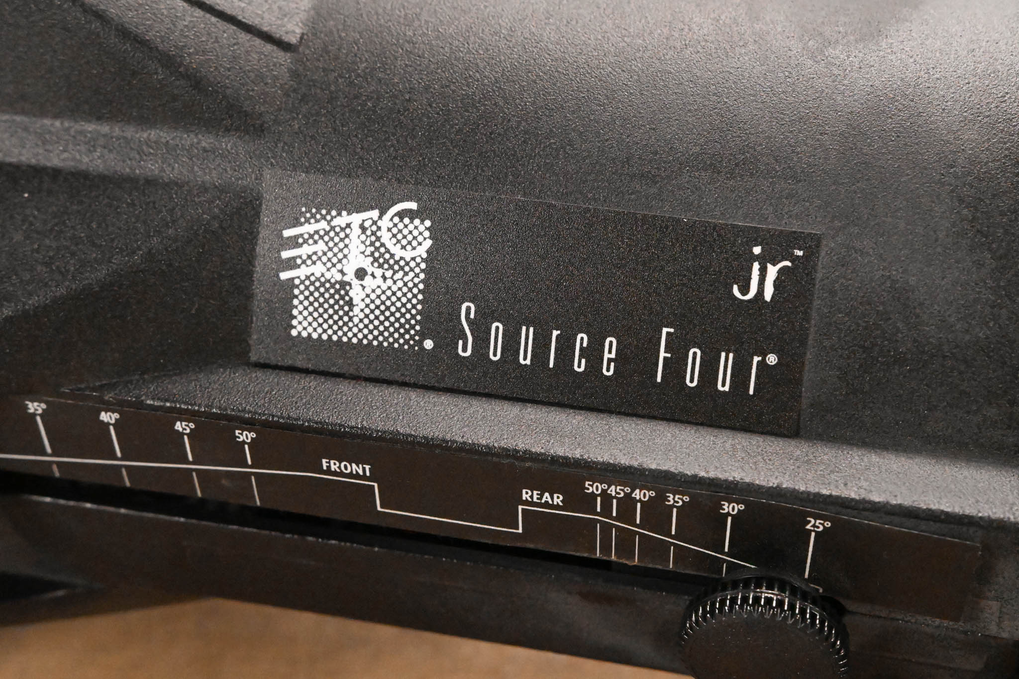 ETC Source Four Jr 25-50 Degree Zoom 575 Ellipsoidal Light