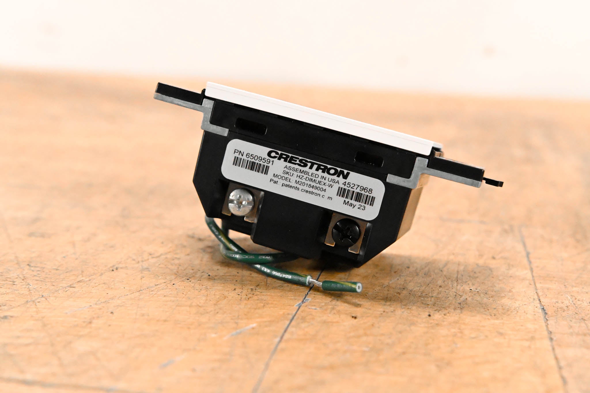Crestron HZ-DIMUEX-W Horizon In-Wall Universal Phase Dimmer