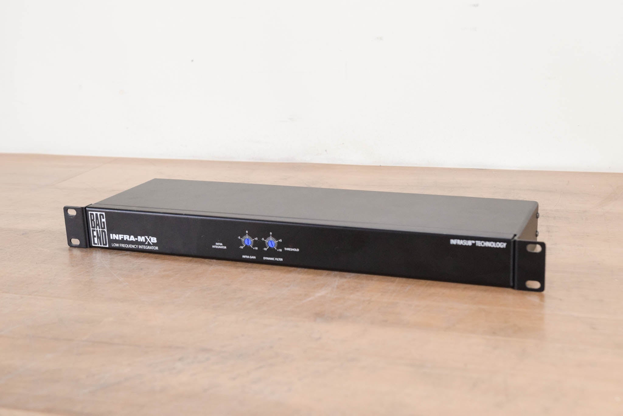 Bag End InfraMXB Loudspeaker Controller