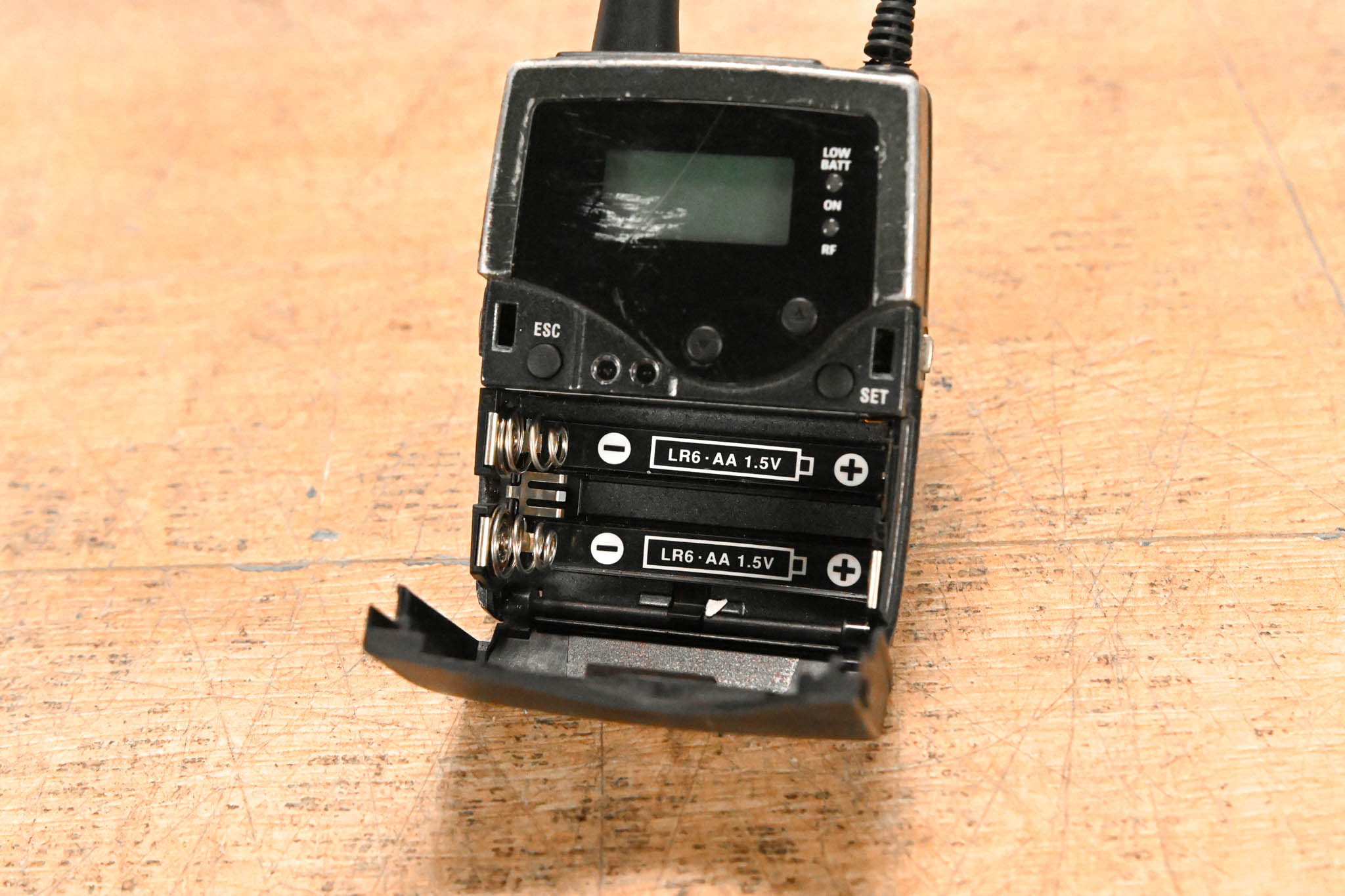 Sennheiser EK 300 IEM G3 Wireless Bodypack Receiver G Range: 566-608 MHz