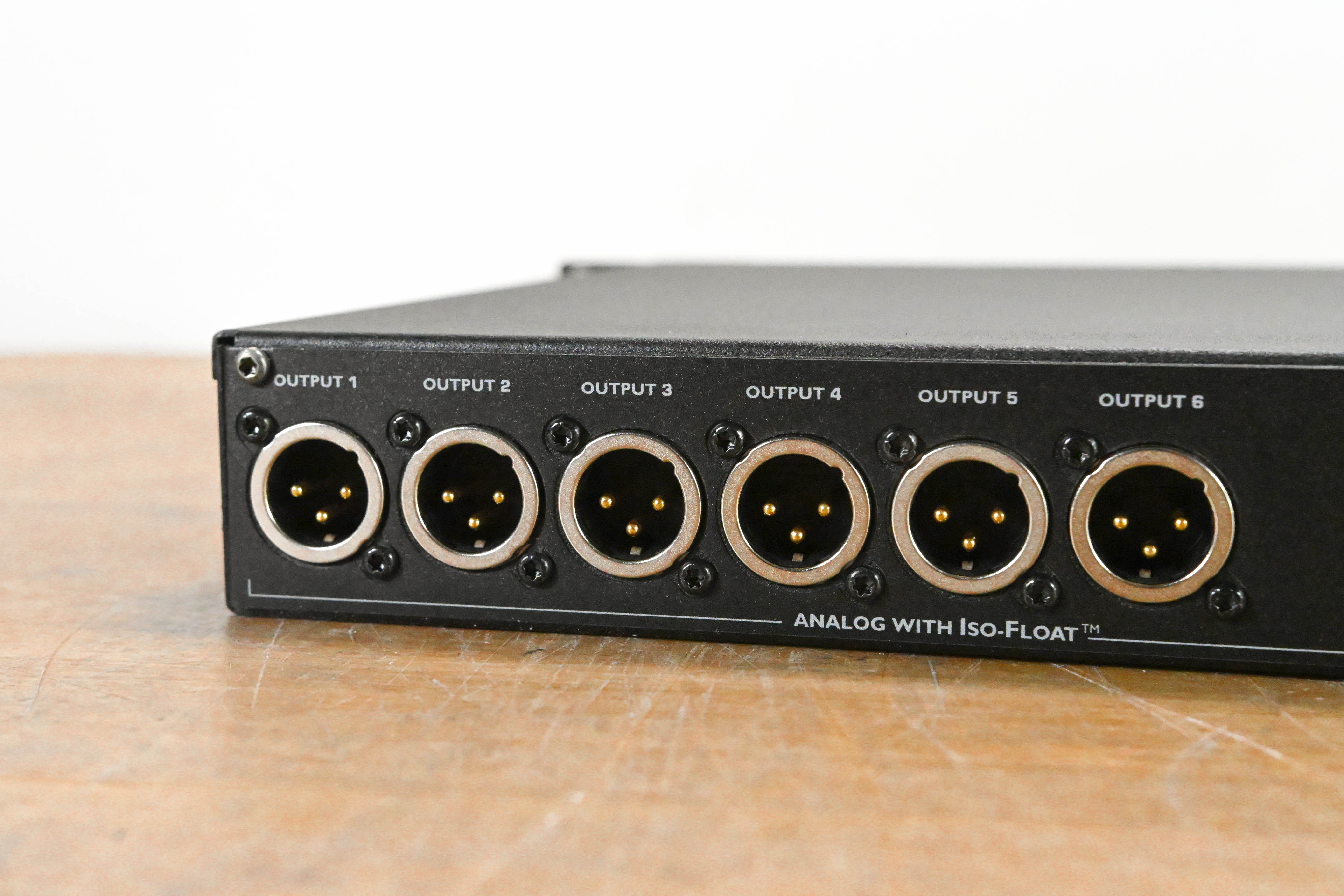 lake LM 26 Digital Audio Loudspeaker Processor