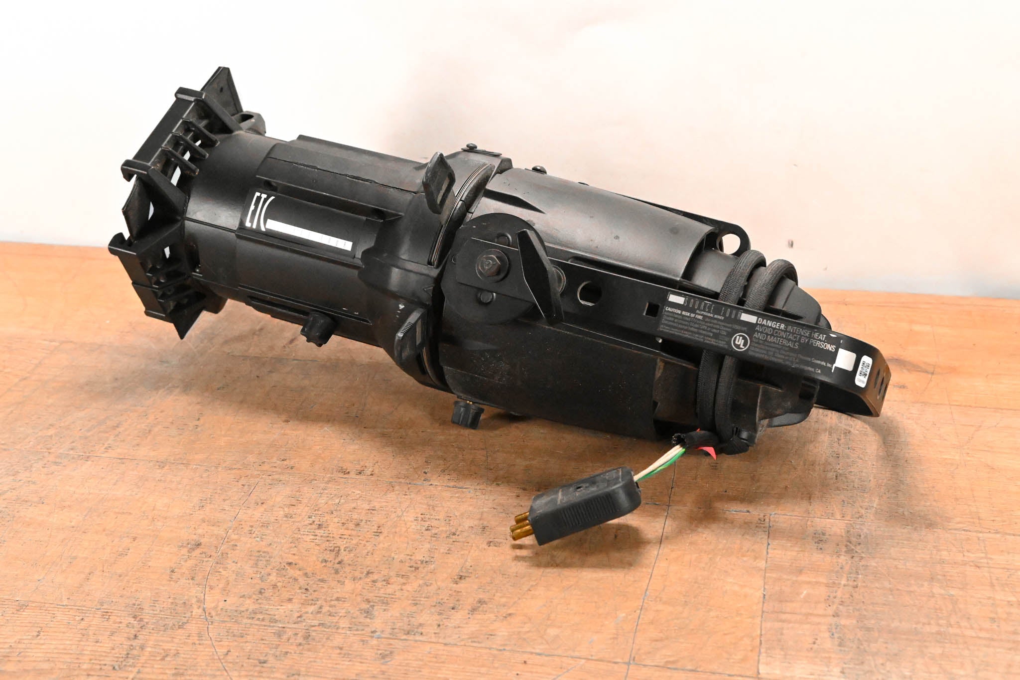 ETC Source Four 575 19 Degree Ellipsoidal Light