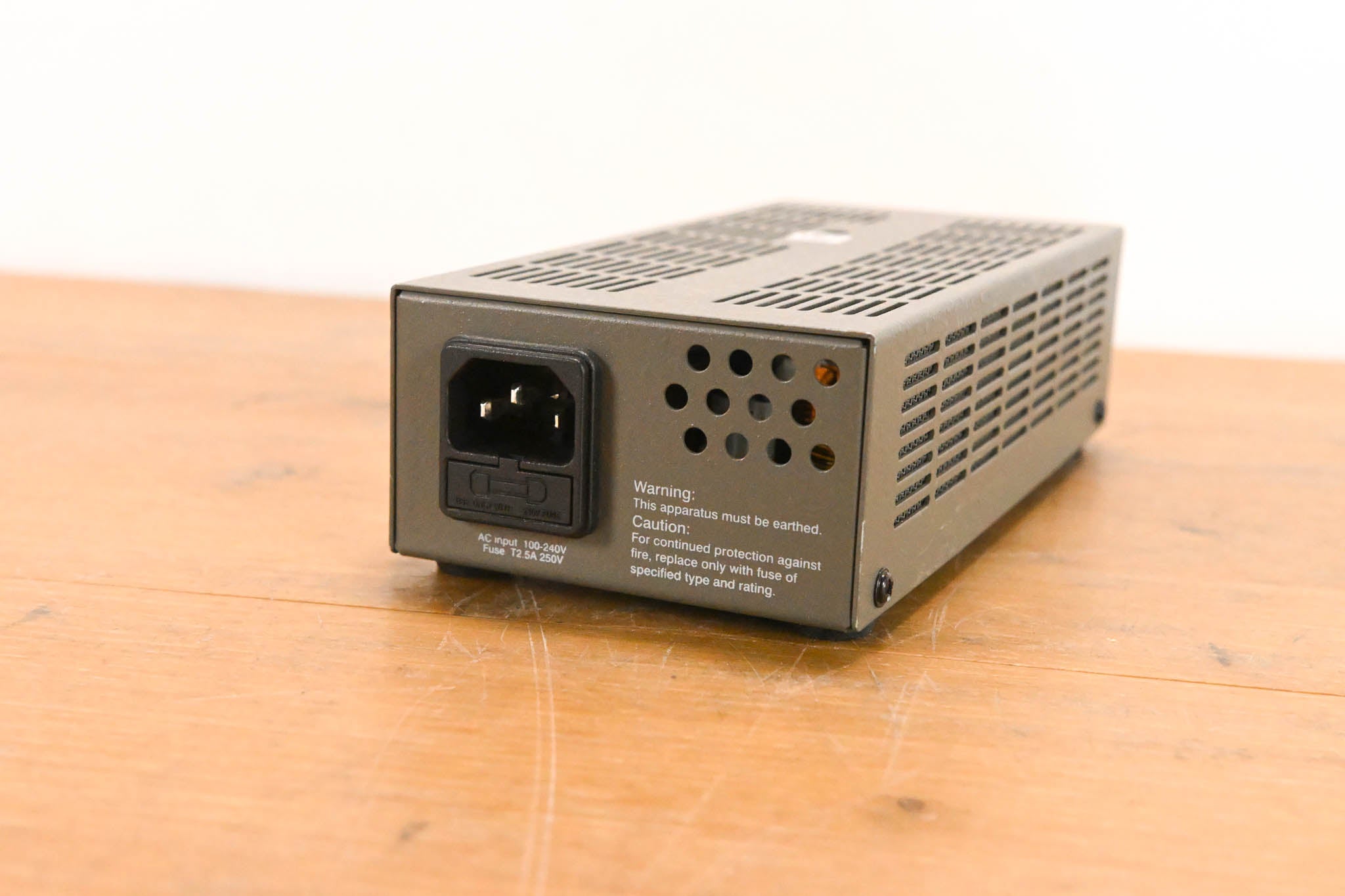 IDX System Technology IA-70a Single-Channel DC Power Supply