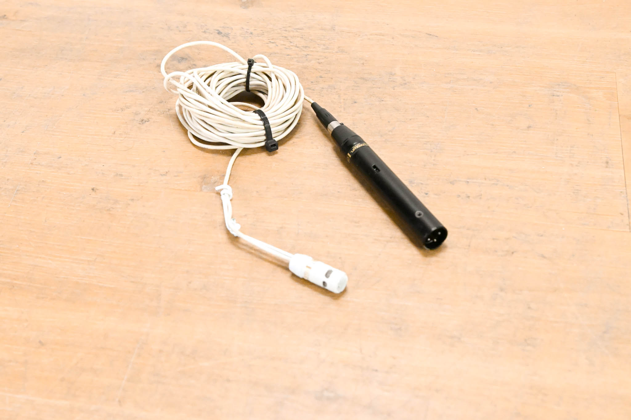 Crown CM-31W Mini Supercardioid Condenser Hanging Mic w/ Inline Preamp