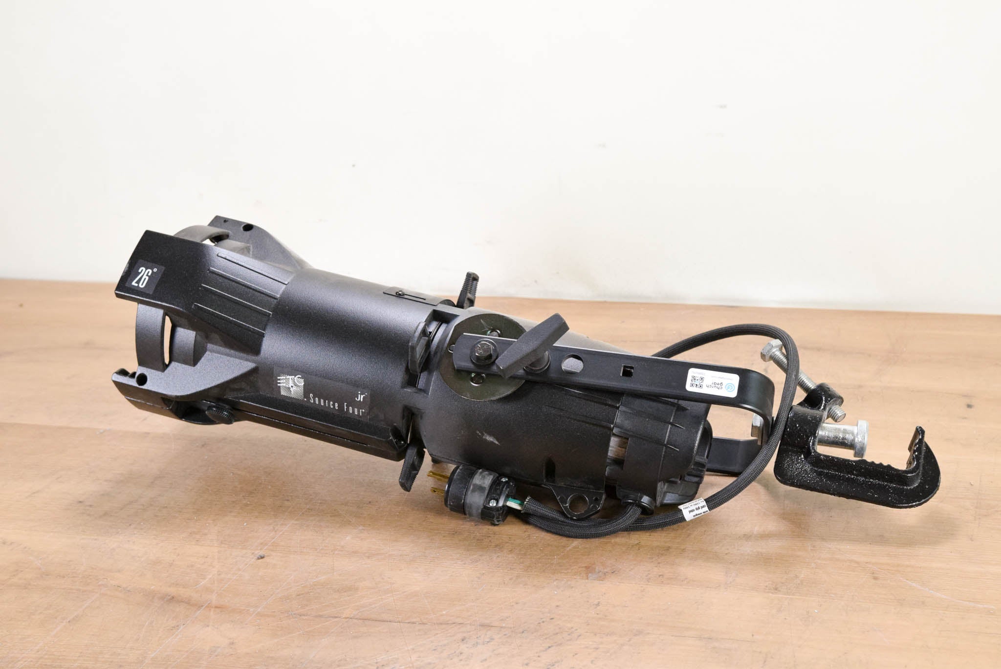 ETC Source Four Jr 26 Degree 575 Ellipsoidal Light