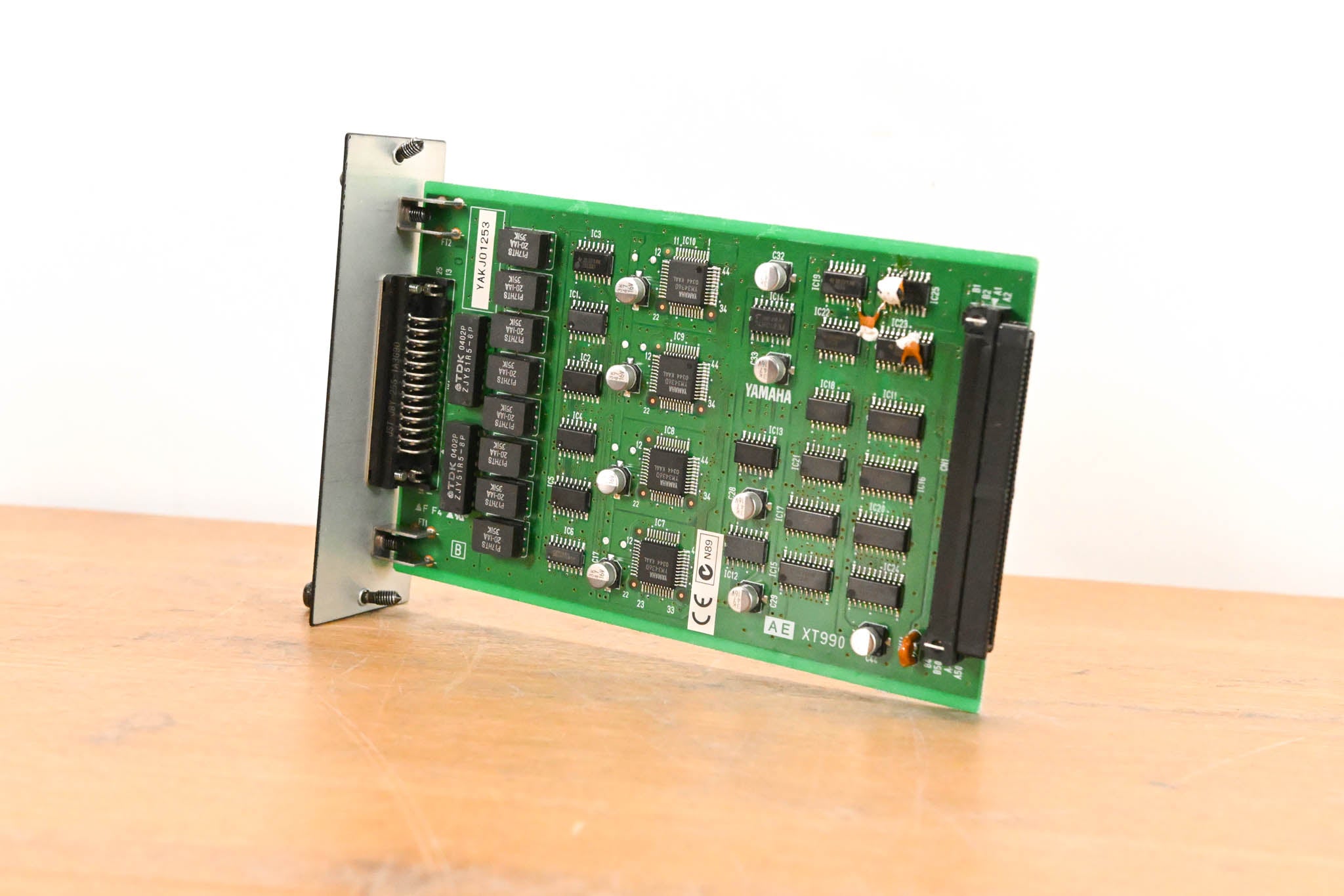 Yamaha MY8-AE 8-Channel AES/EBU Input/Output Card