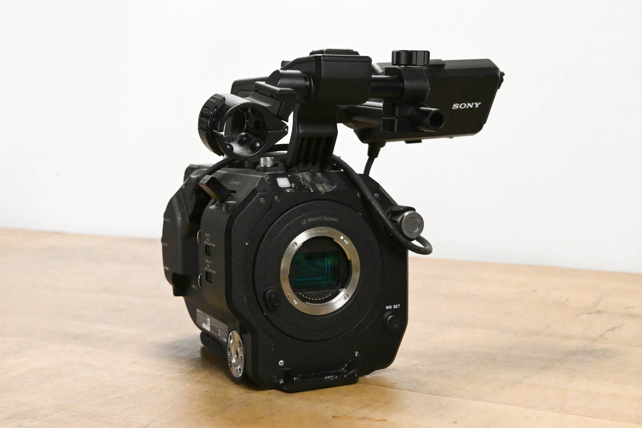 Sony PXW-FS7 XDCAM Super 35 Professional Camcorder