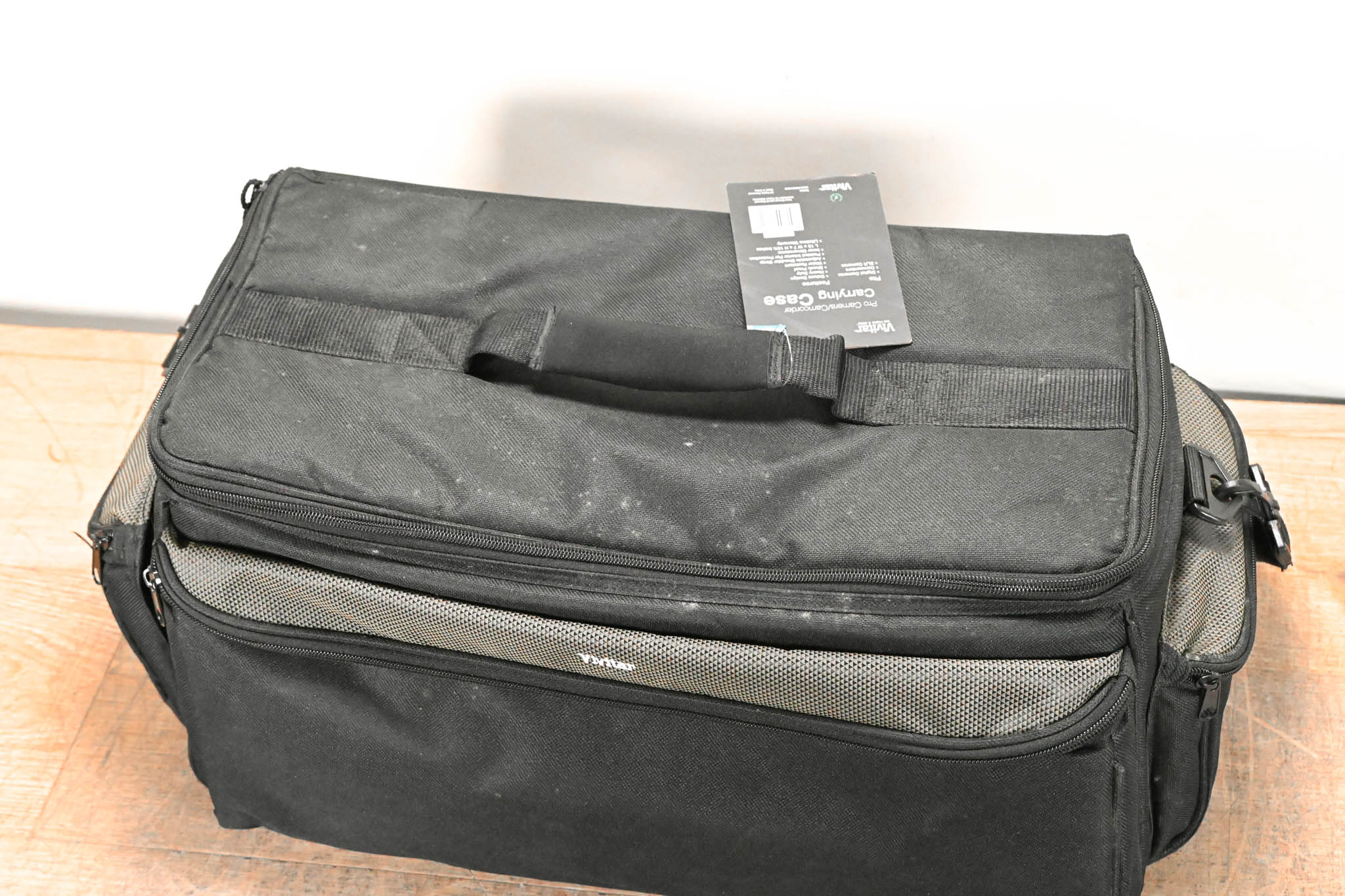 Vivitar VIV-RGC-12 Deluxe Pro Camera Camcorder Rugged Carrying Case