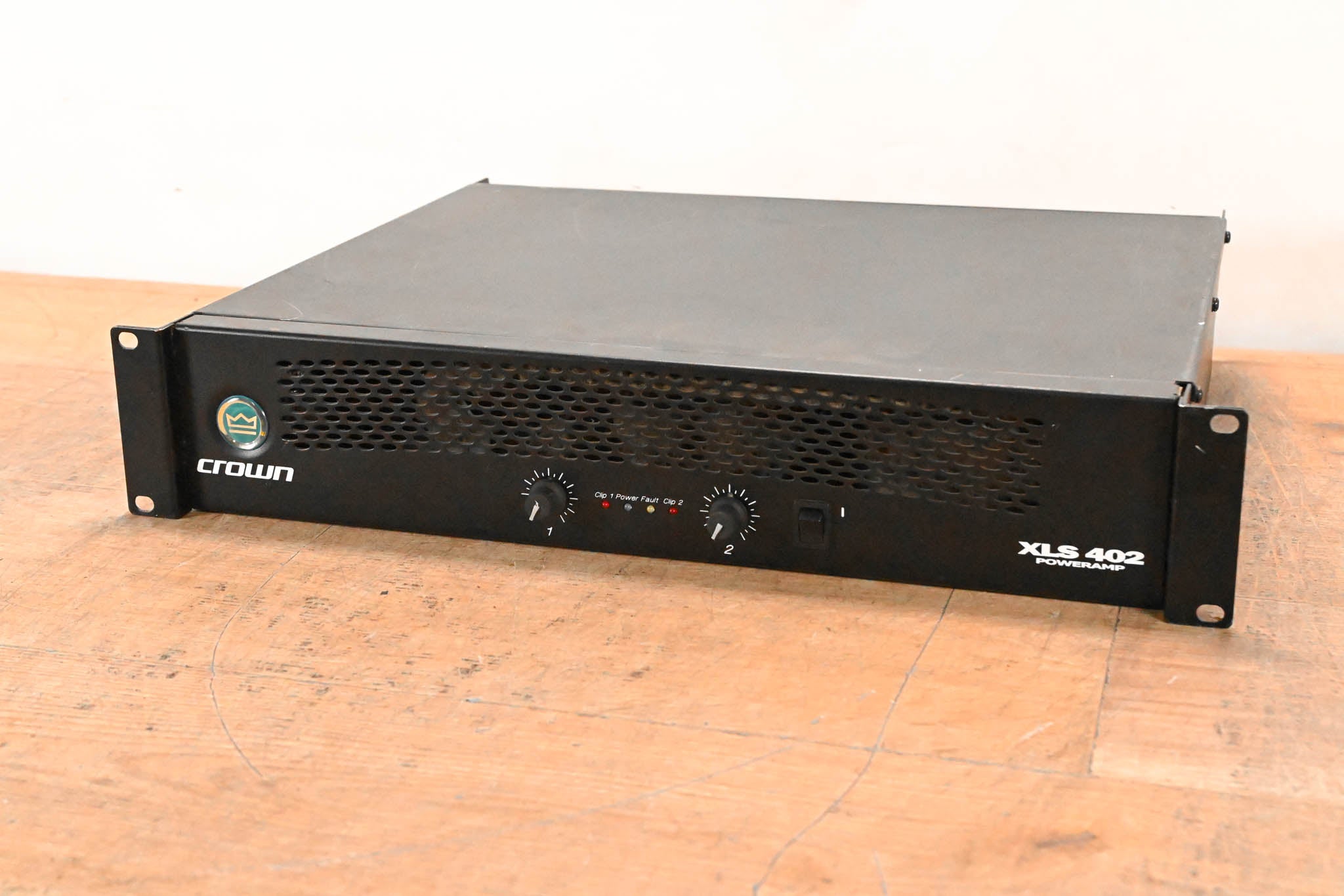 Crown XLS 402 2-Channel Power Amplifier