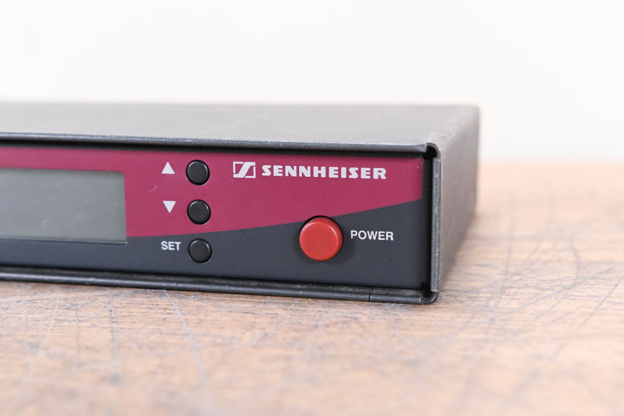 Sennheiser EM 100 G2 Wireless Receiver 740-776 MHz (NO POWER SUPPLY)