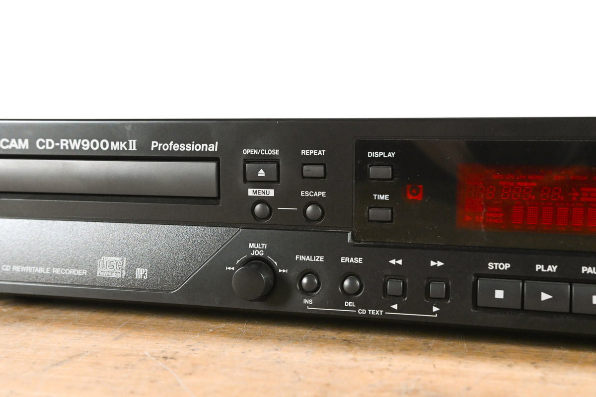 TASCAM CD-RW900 MKII Professional Rack-Mountable CD Recorder/Player