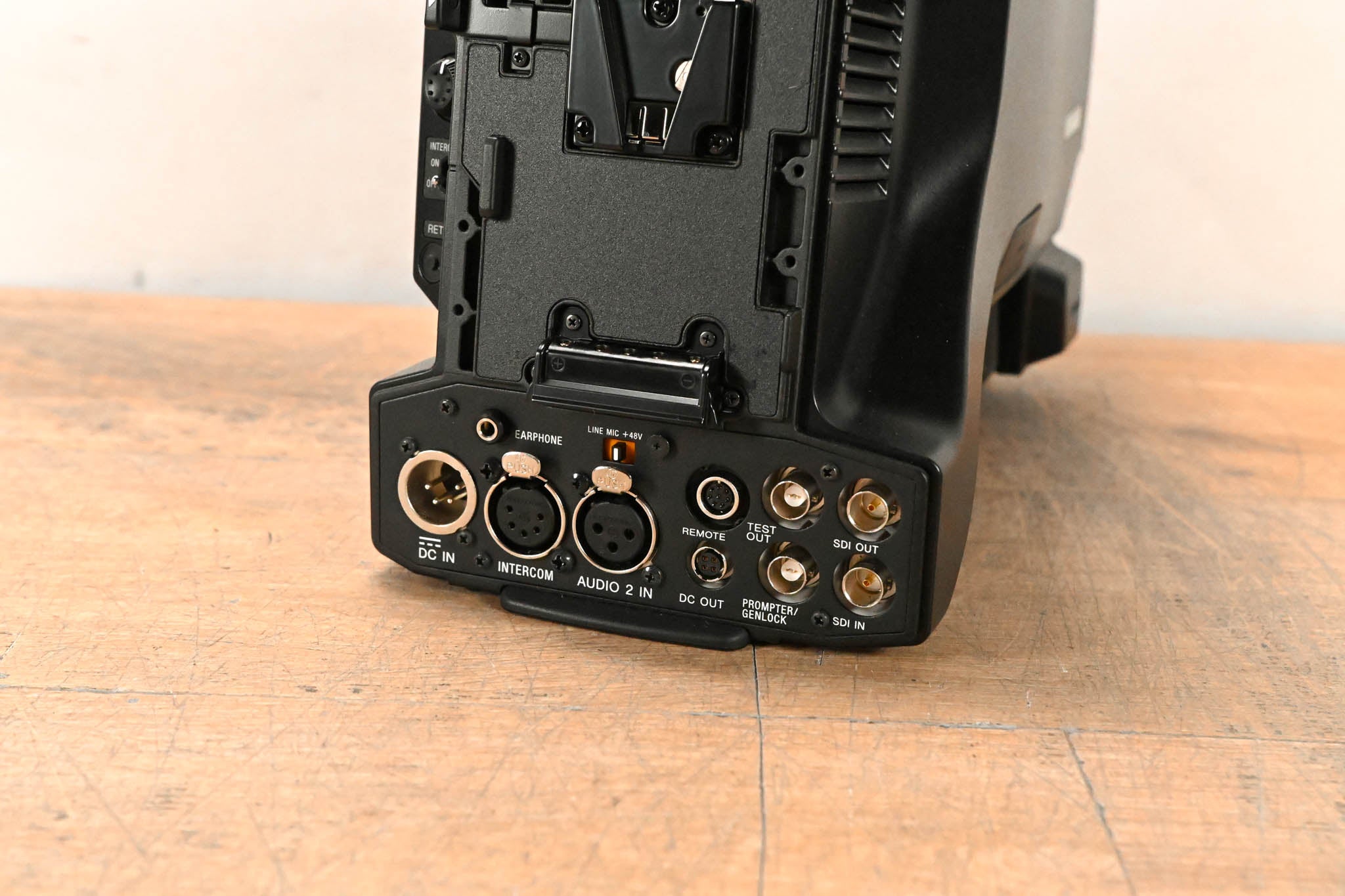 Sony HXC-D70 HD/SD Studio Camera