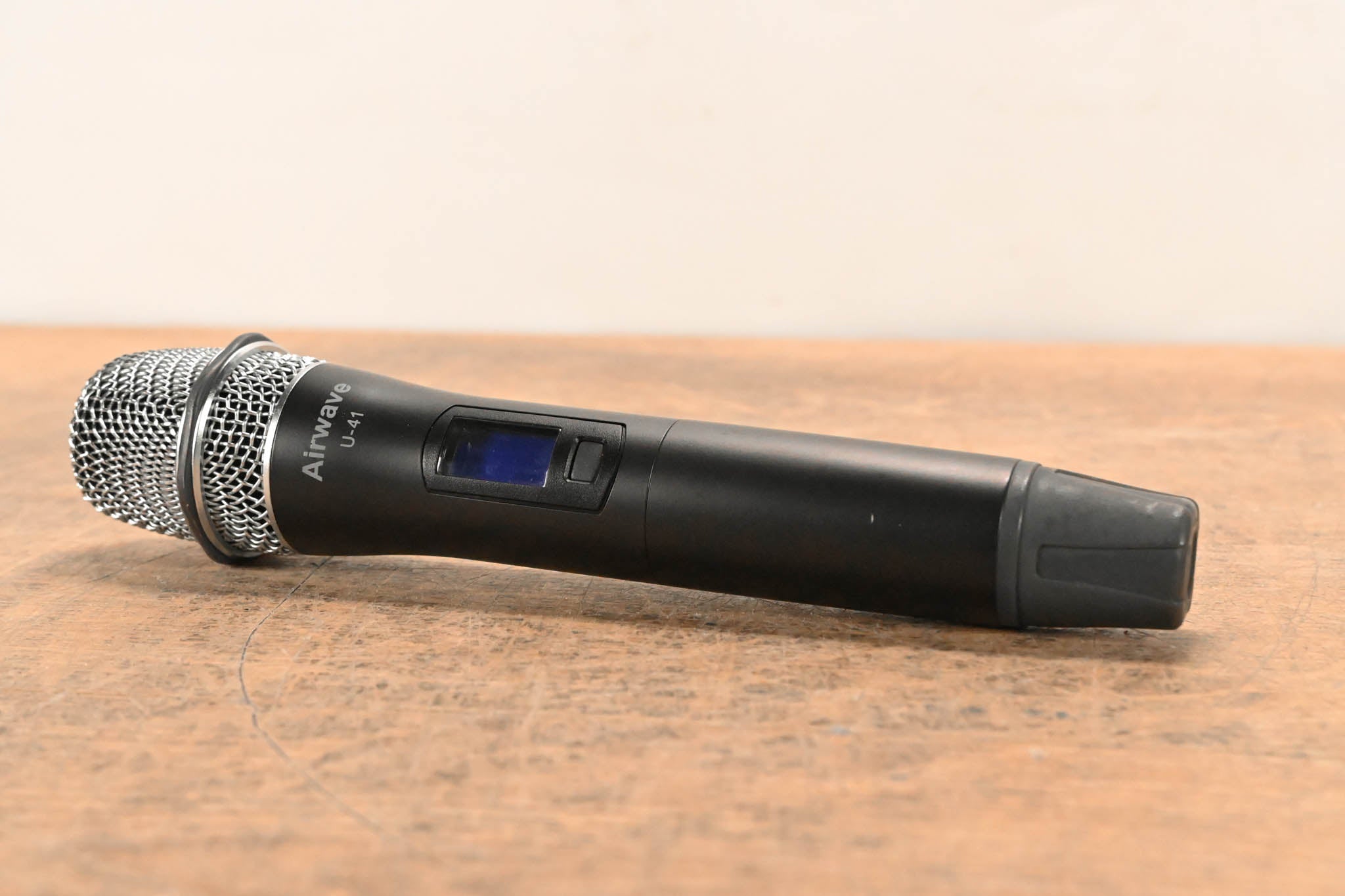 Airwave Technologies U-41 Handheld Transmitter Microphone - 514-542 MHz