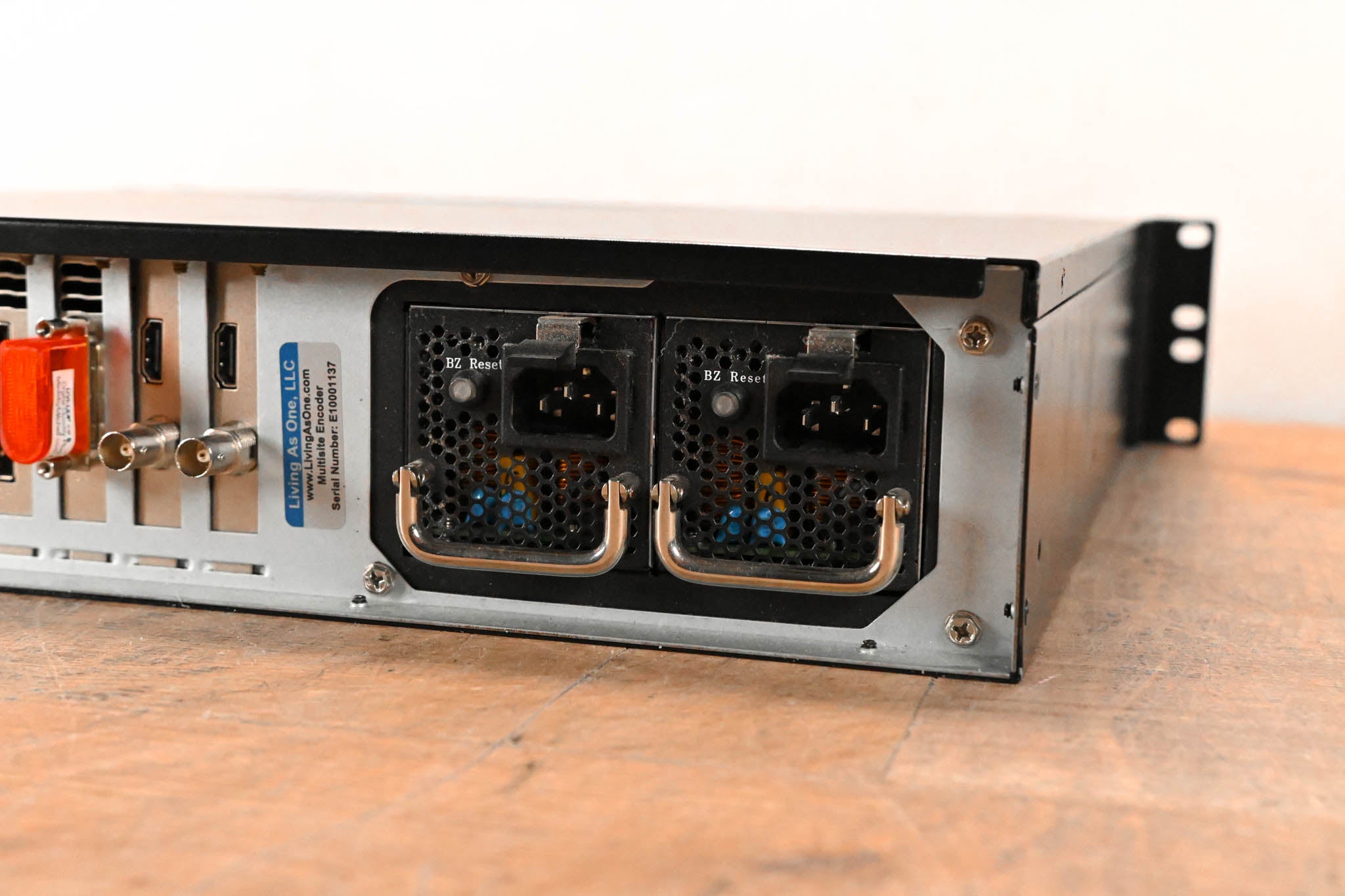 Living As One (Resi) E1000 Multisite Encoder