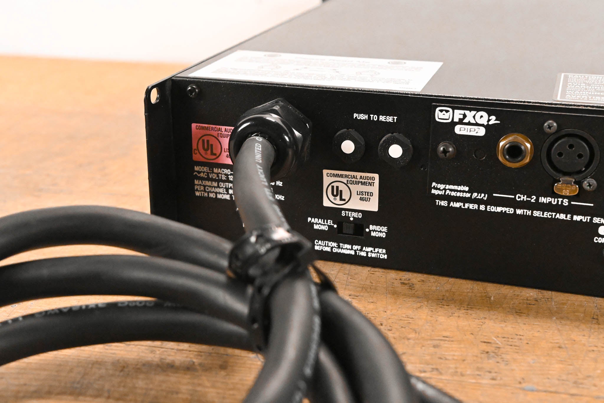 Crown Macro-Tech 2402 2-Channel Power Amplifier