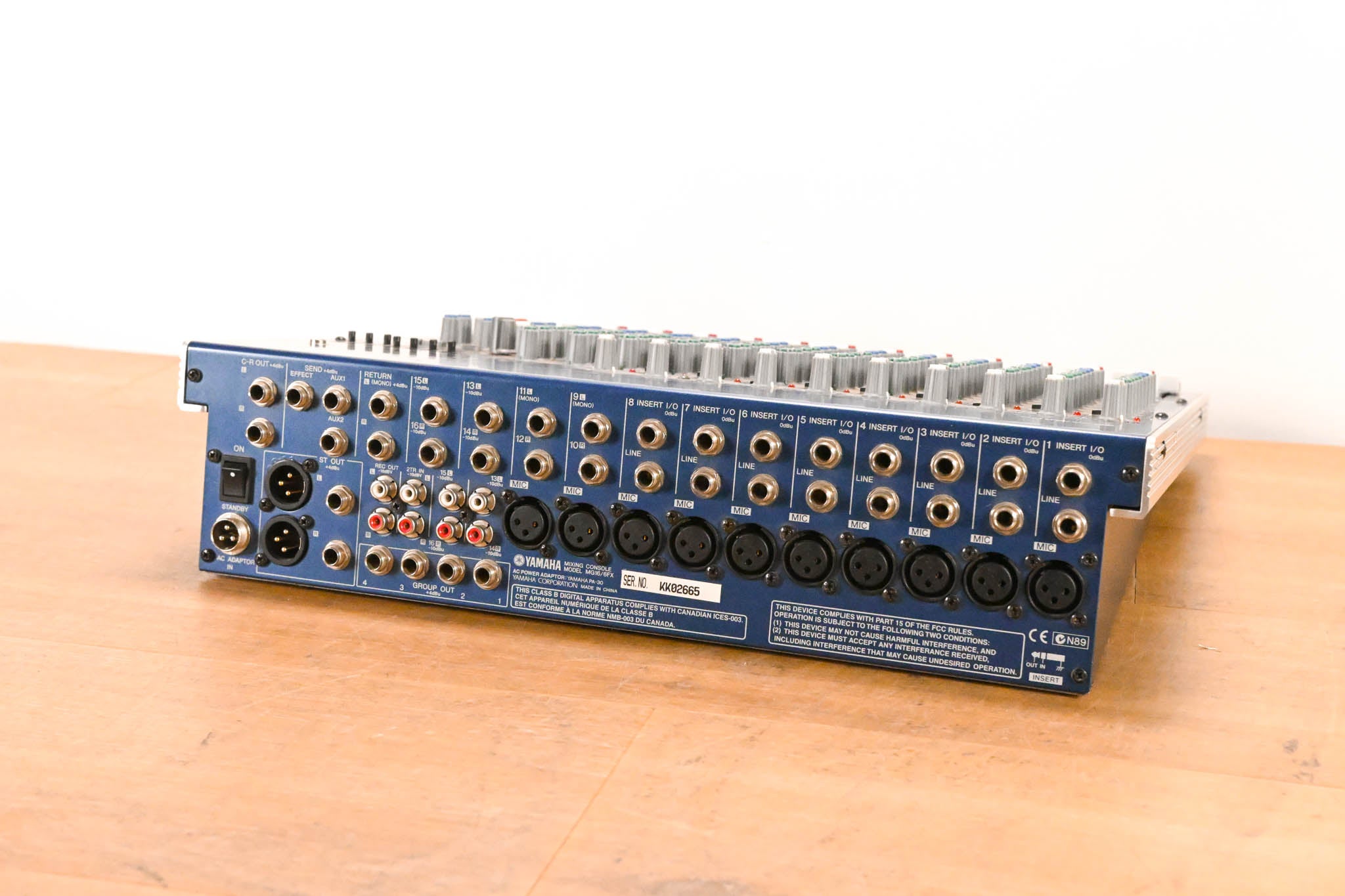 Yamaha MG16/6FX 16-Channel 6-Bus Analog Mixing Console (NO POWER SUPPLY)