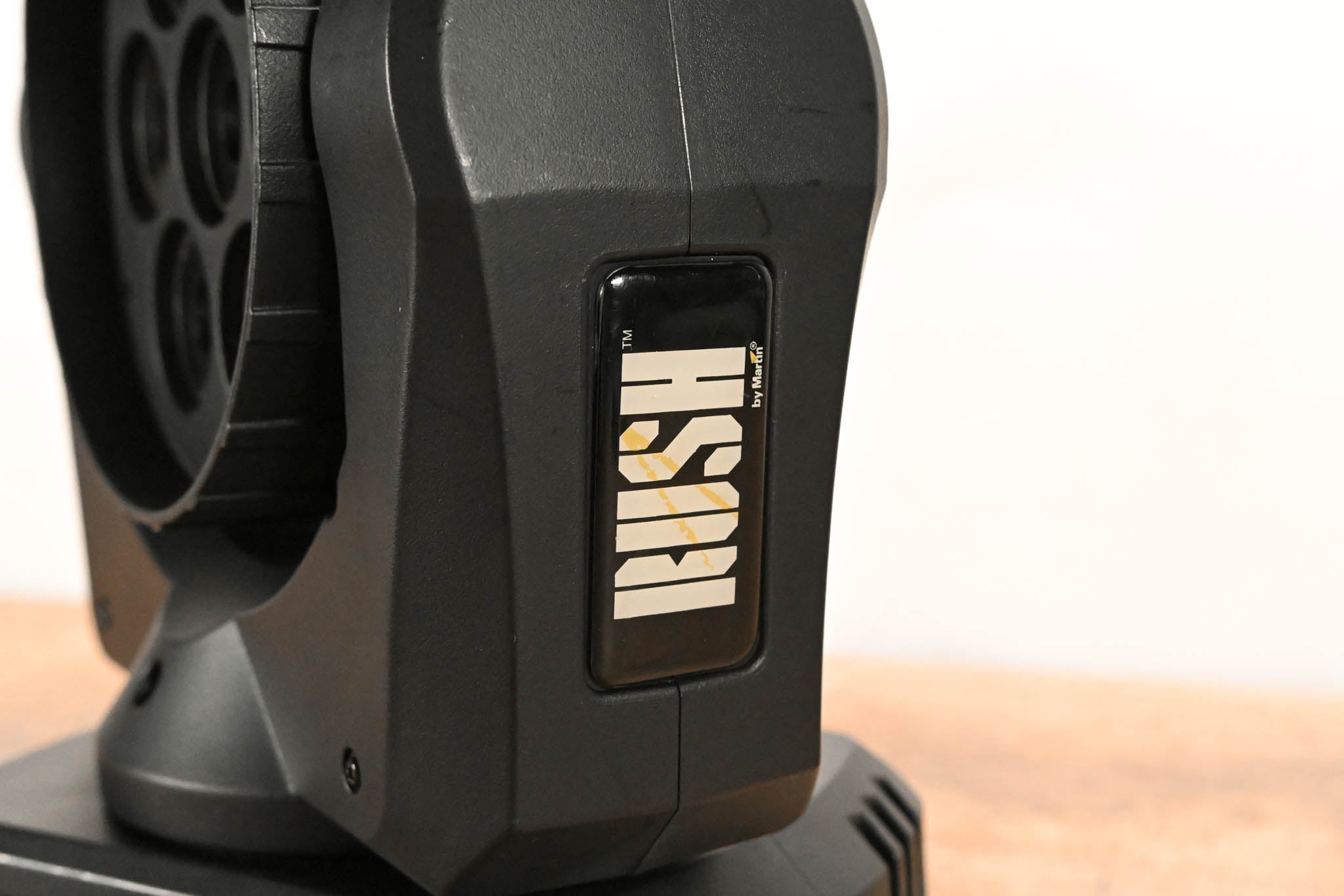 Martin Lighting RUSH MH 2 Wash LED Wash Moving Head Fixture