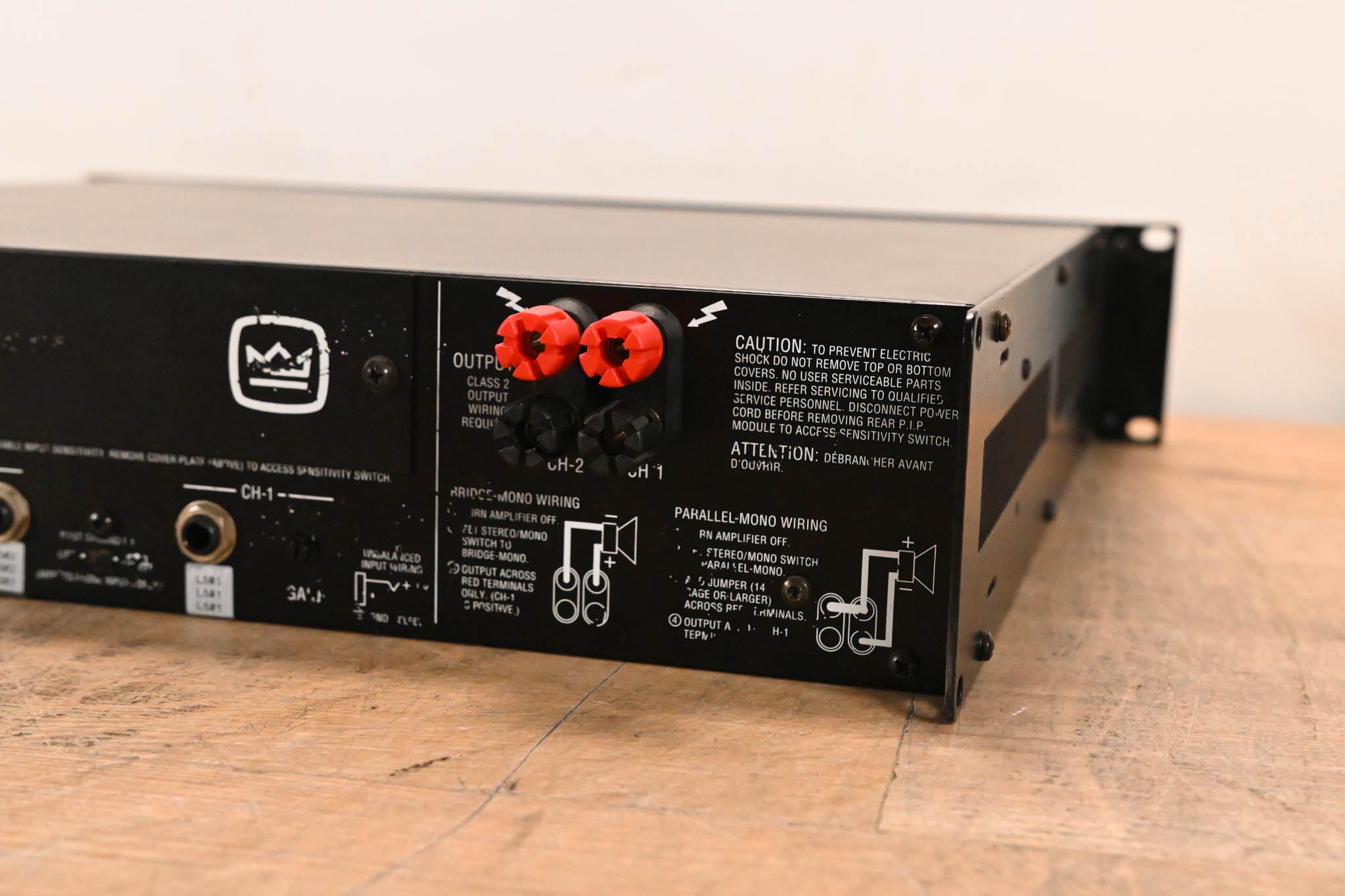 Crown 800 CSL 2-Channel Power Amplifier