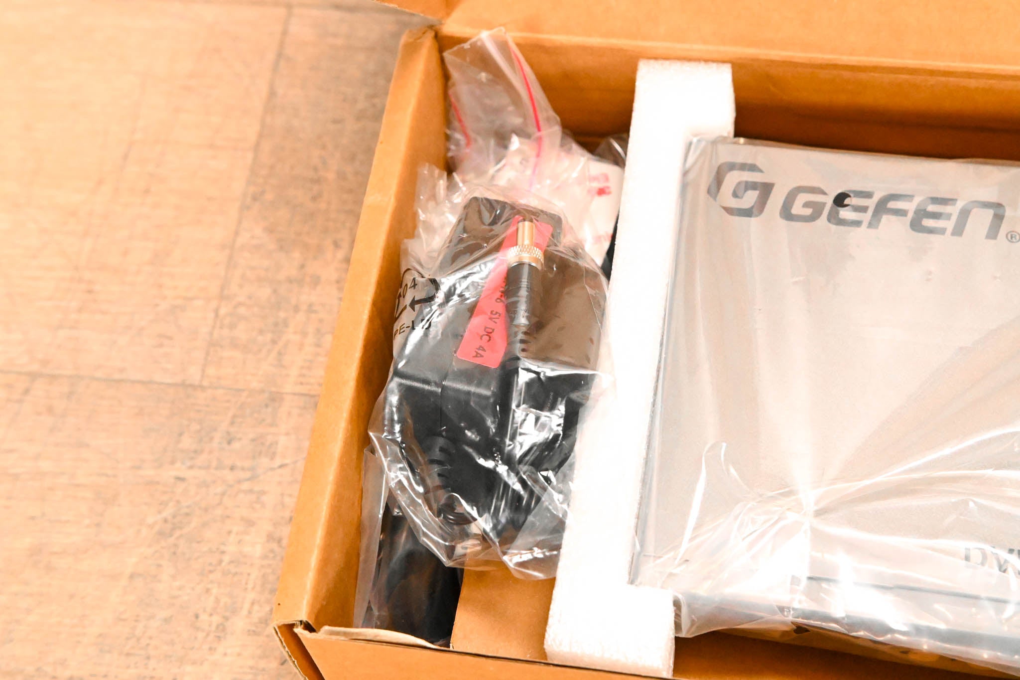 Gefen EXT-DVIKA-LANS-RX DVI KVM over IP Receiver CG01MUM