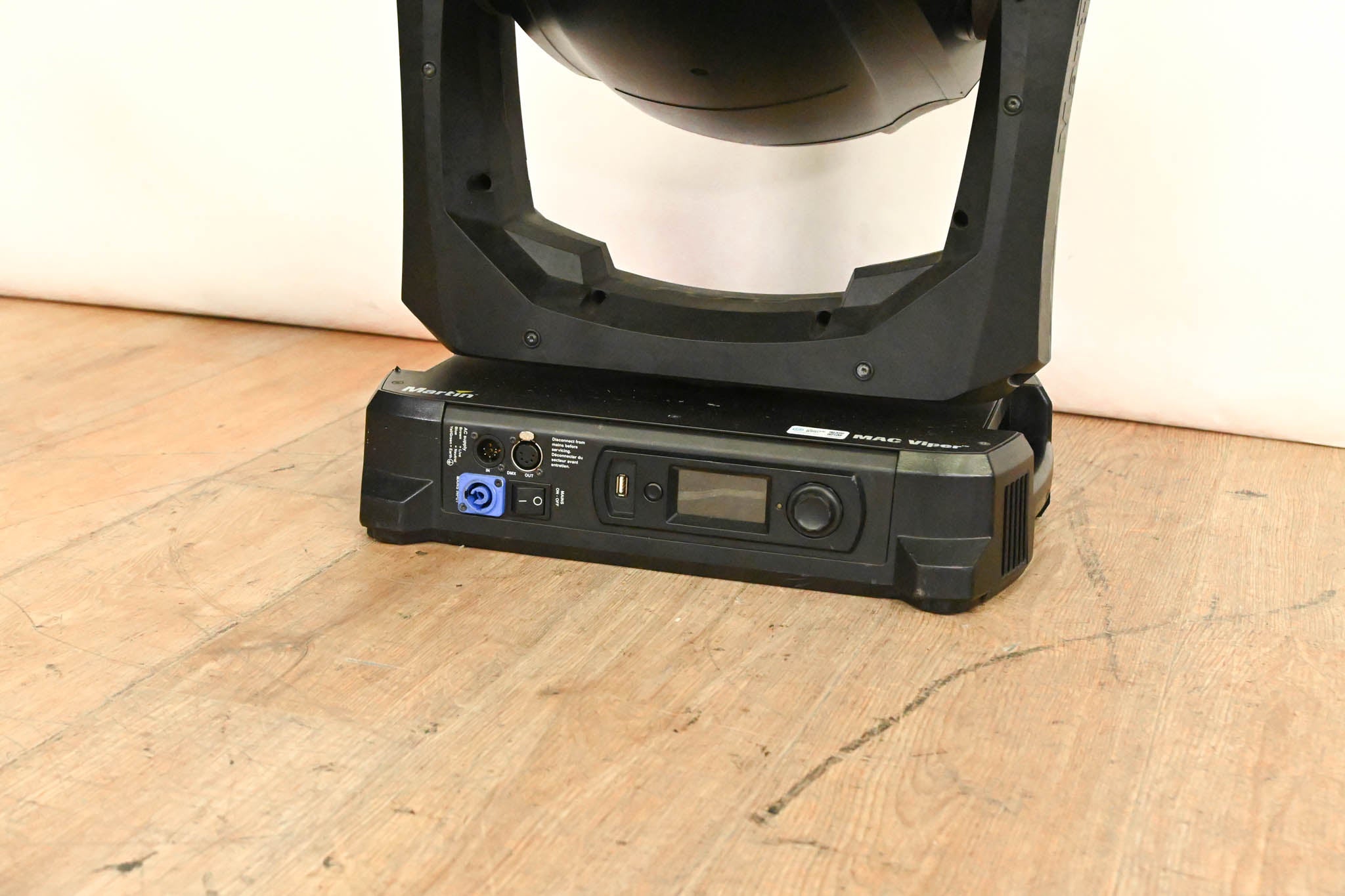 Martin MAC Viper Profile High Output Discharge-Based Moving Light