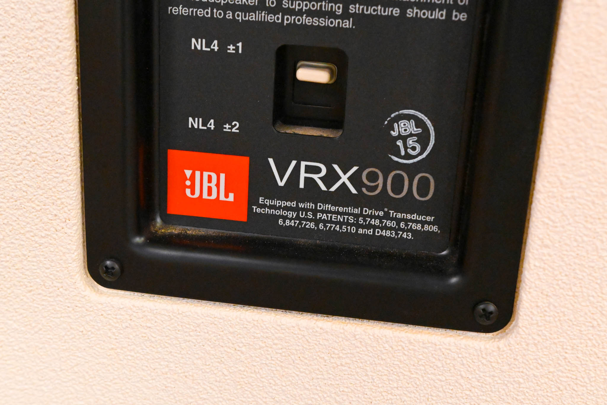 JBL VRX915S-WH 15" Bass Reflex Subwoofer