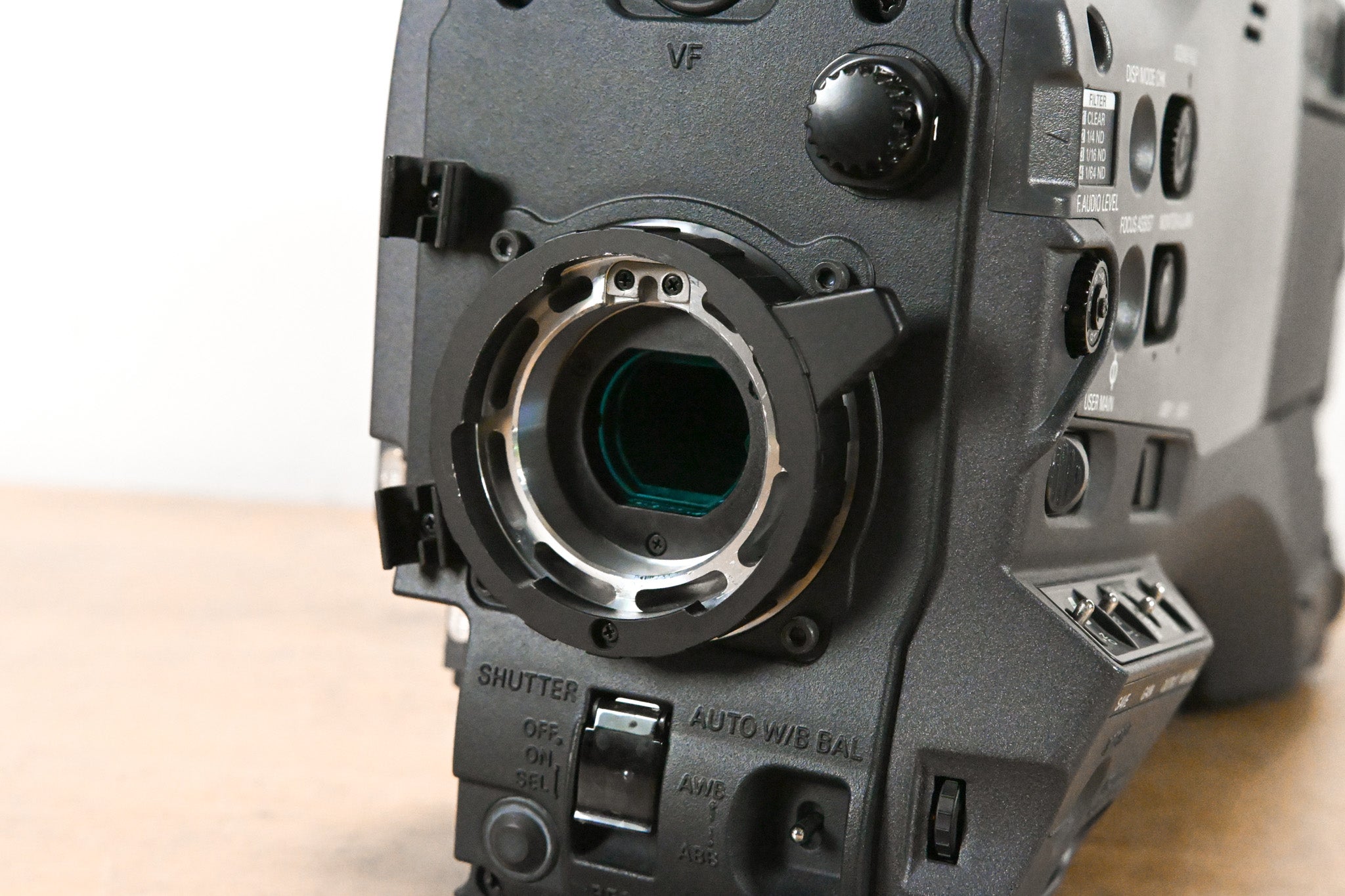 Panasonic AG-HPX500P 2/3" Shoulder-Mounted P2HD Camcorder