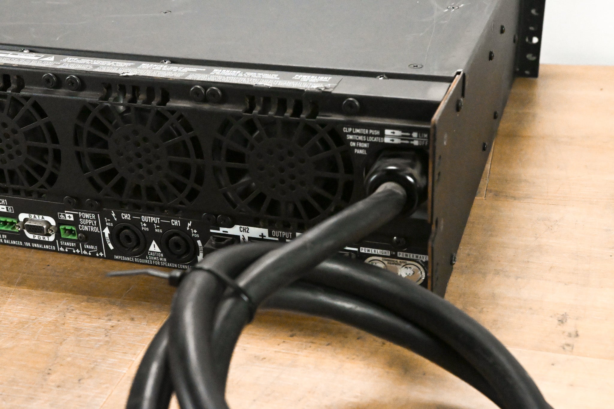 QSC PowerLight 6.0 PFC Power Factor Corrected 2-Channel Power Amplifier