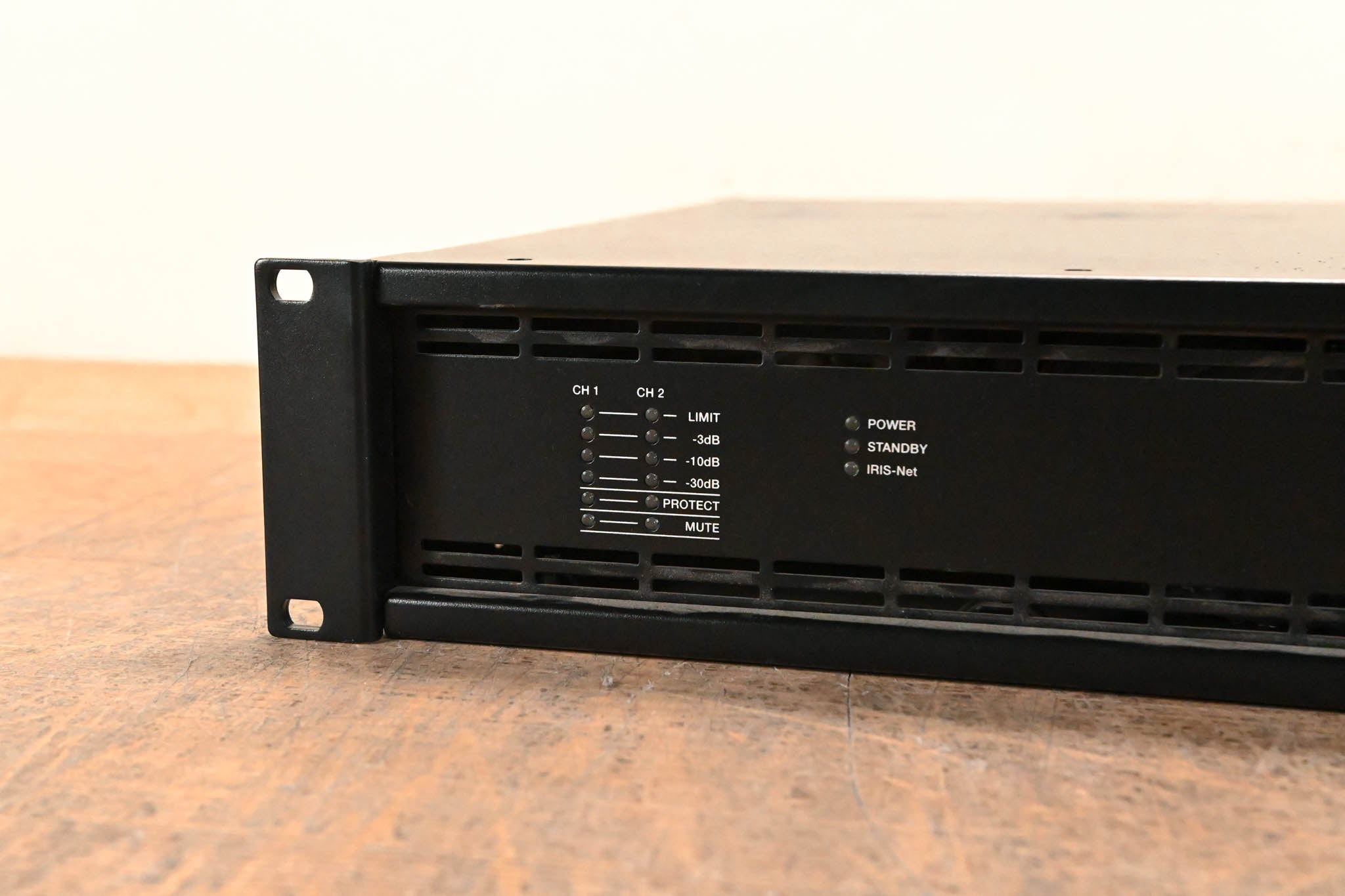 Electro-Voice (EV) CPS2.4-II Contractor Precision Series 2-CH Power Amp