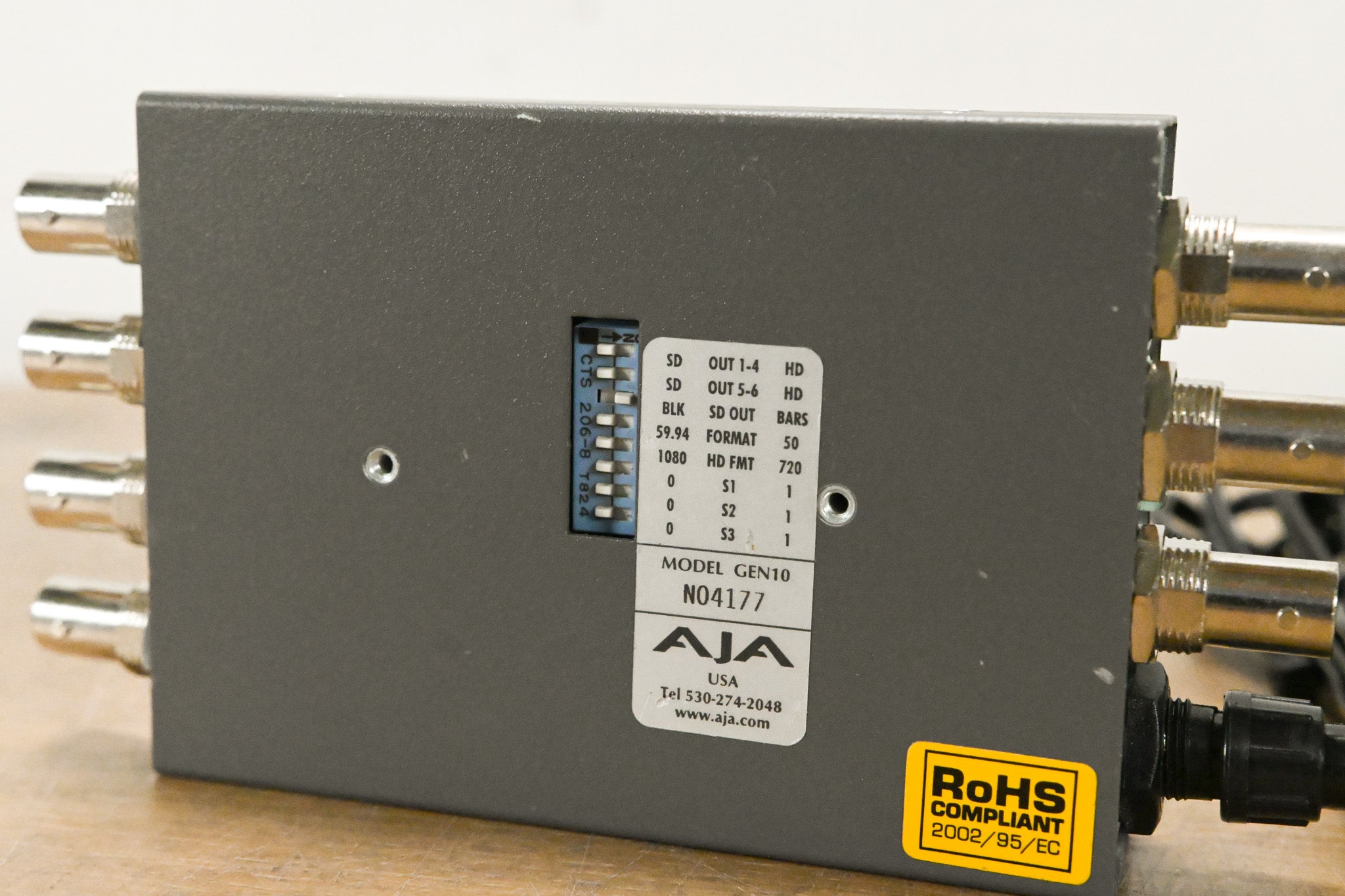 AJA GEN10 HD/SD/AES Sync Generator
