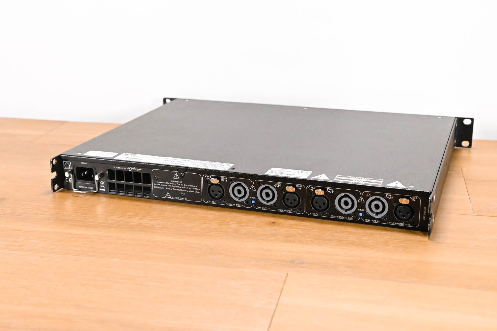 NEXO DTDAMP4X0.7U Four-Channel Power Amplifier