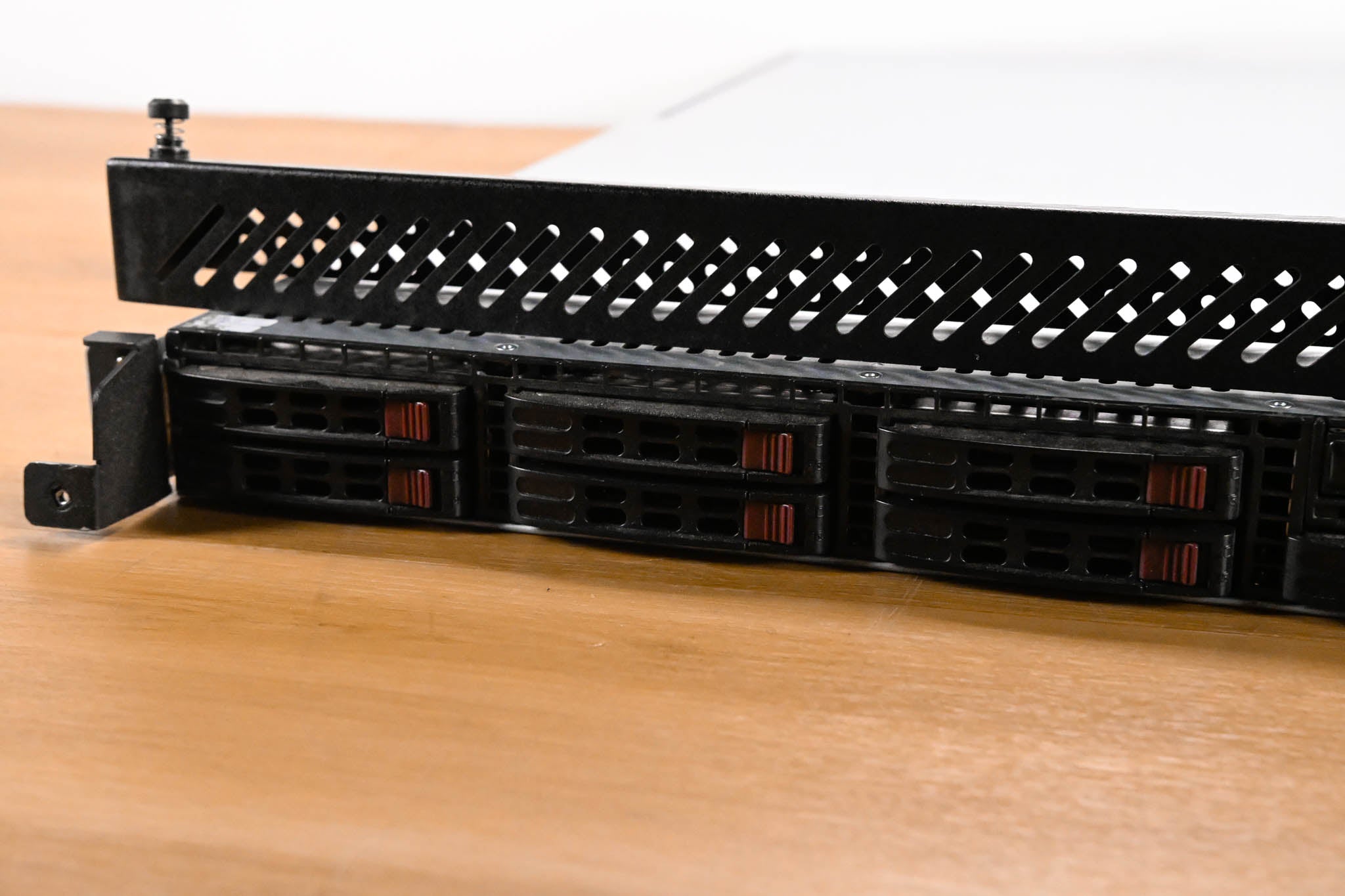 Evertz MAGNUM-HW 1RU Enterprise Class Server for MAGNUM Software Modules