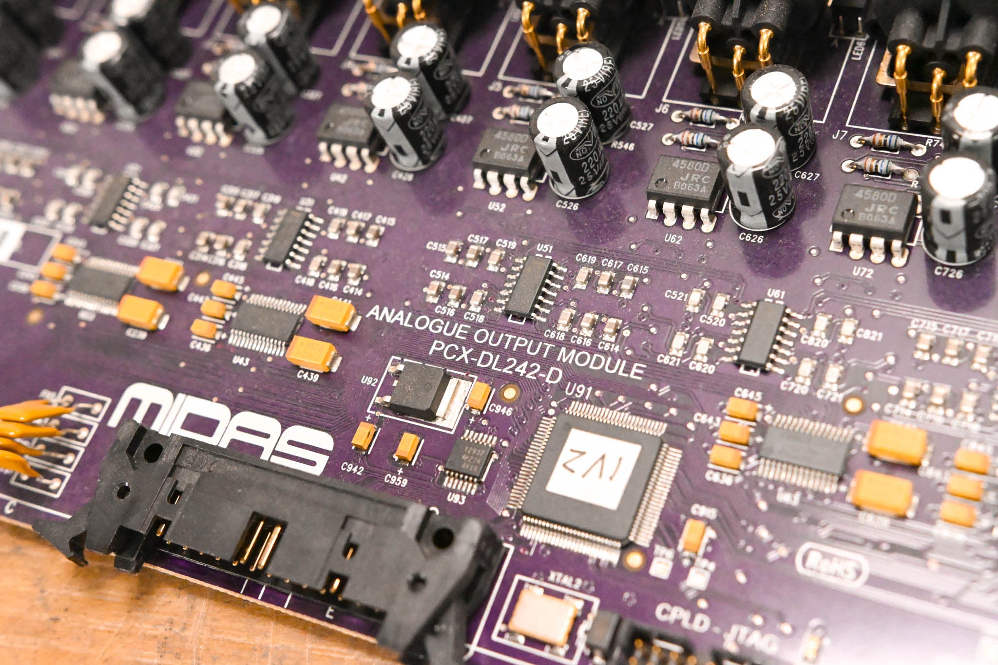 Midas DL242 Analogue Output Module 8-Channel XLR Card (PCX-DL242-D)