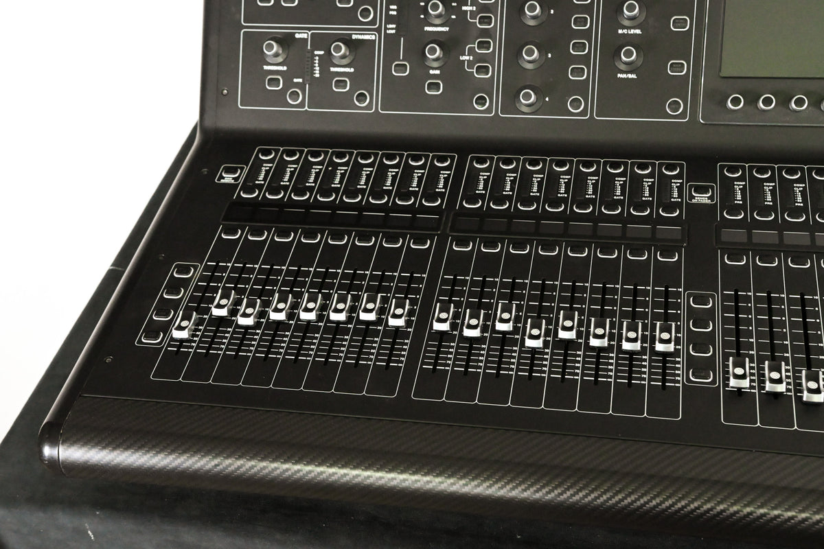 Midas M32 40-Channel Digital Audio Mixing Console